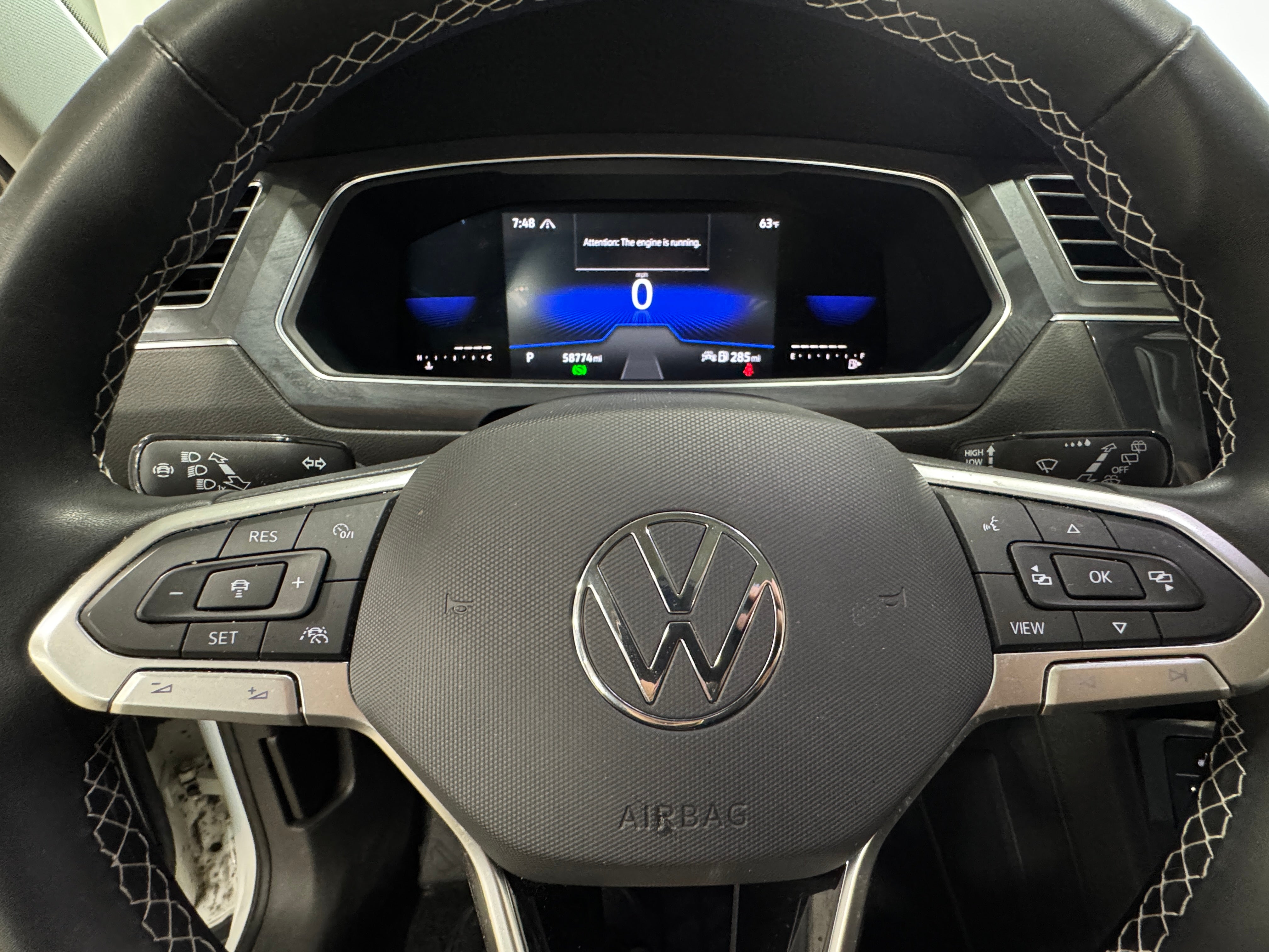 2022 Volkswagen Tiguan SE 4