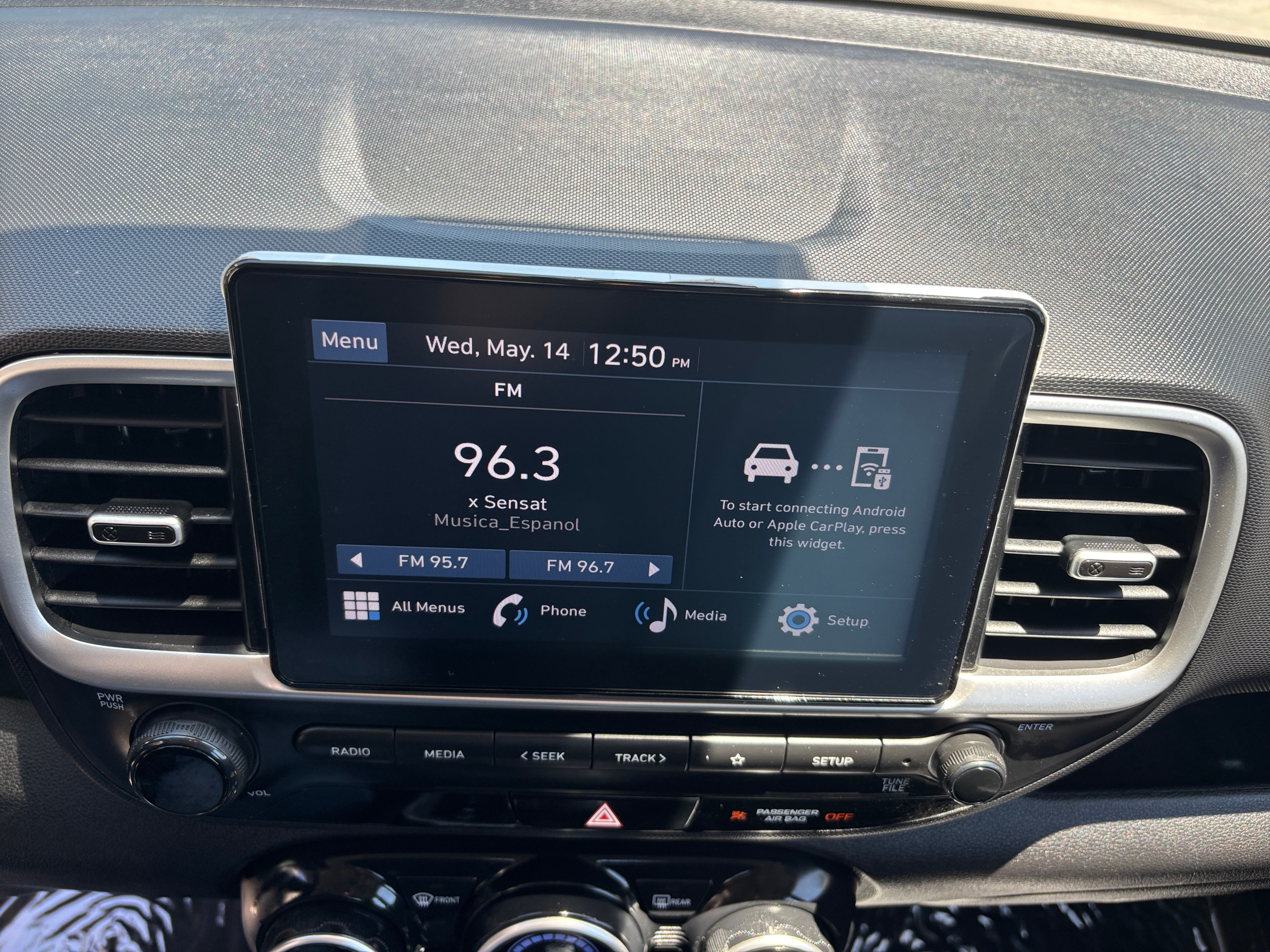 2023 Hyundai Venue SEL 4