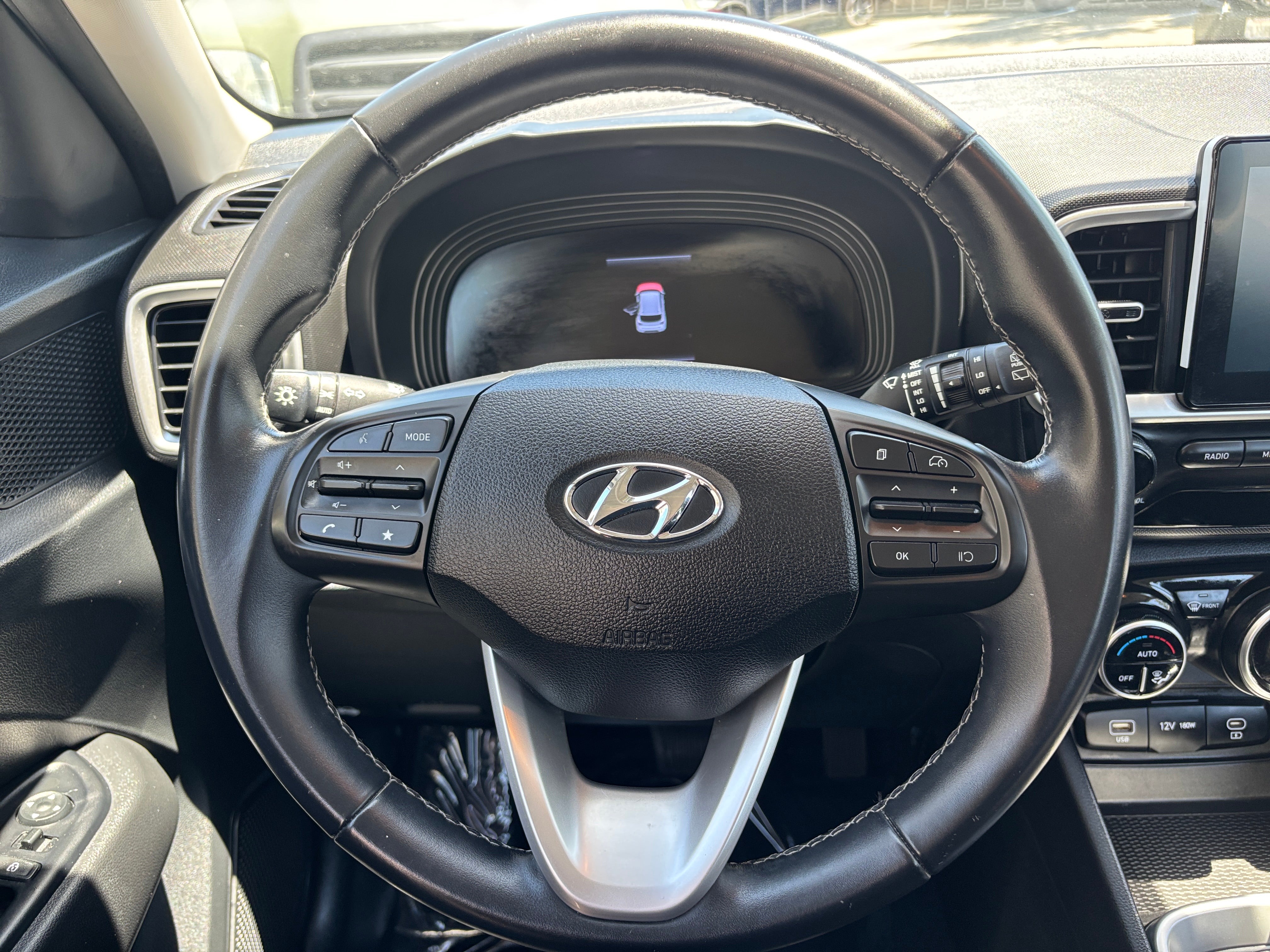 2023 Hyundai Venue SEL 5