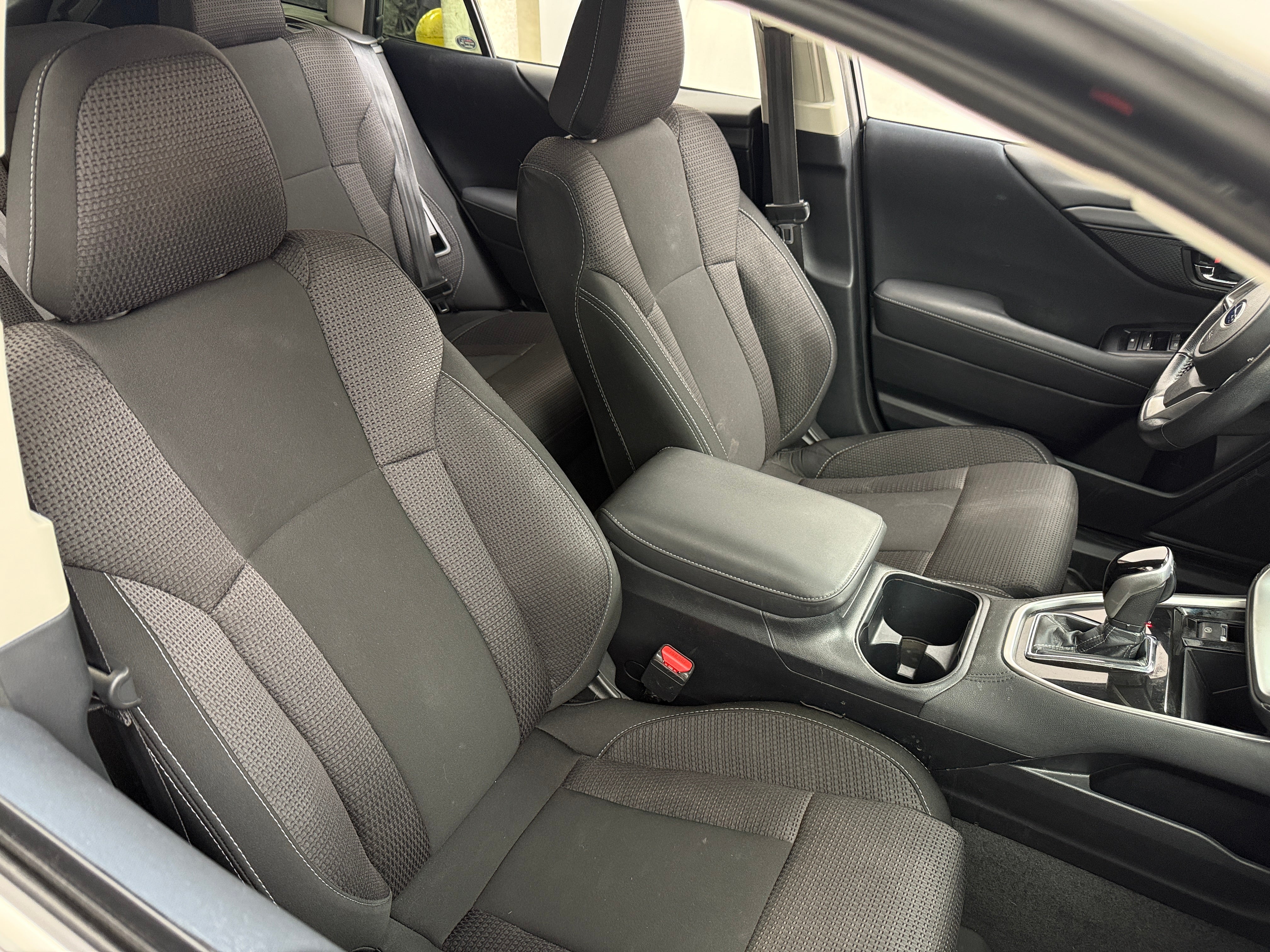 2022 Subaru Outback Premium 2
