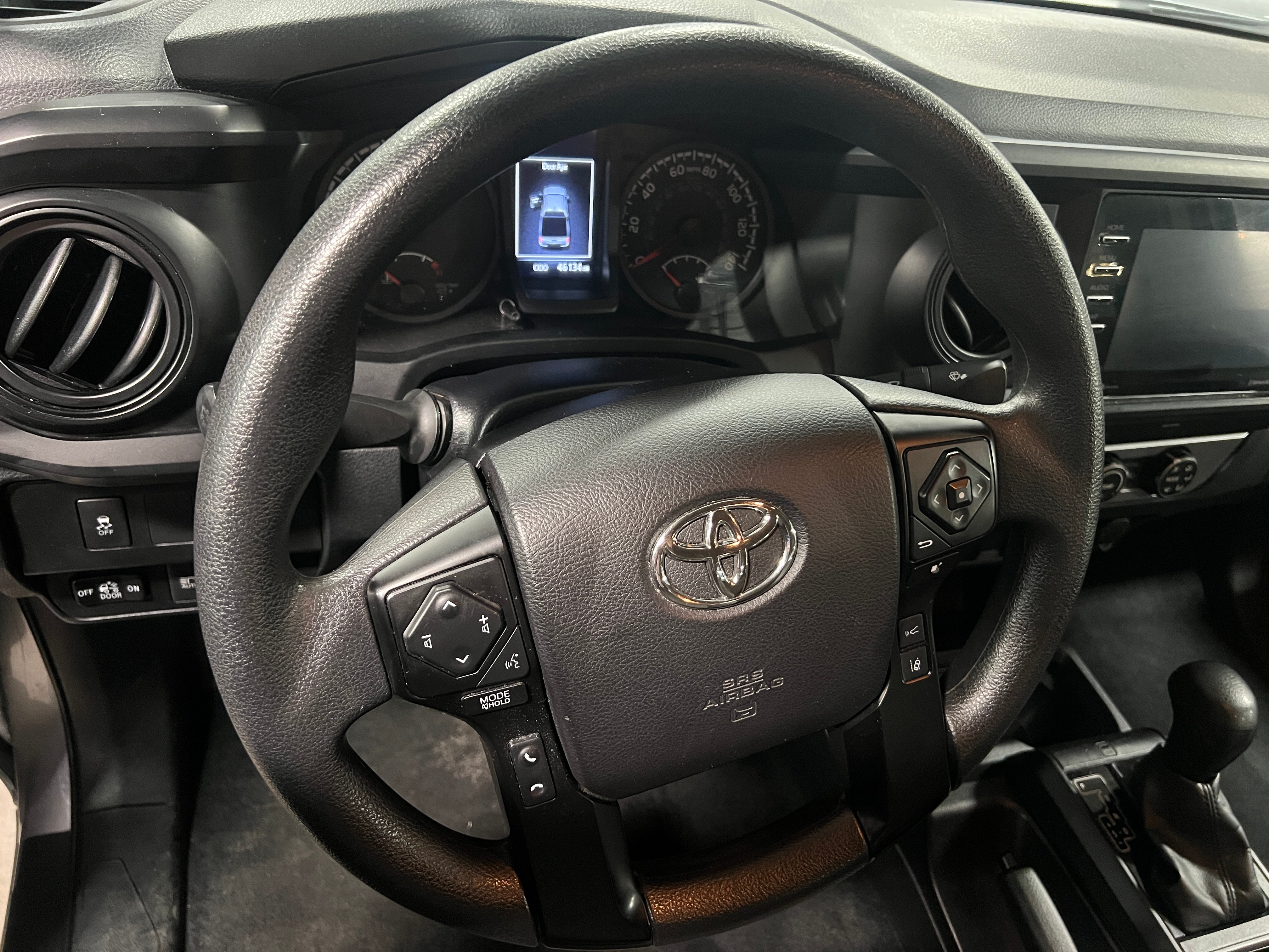 2022 Toyota Tacoma SR5 5