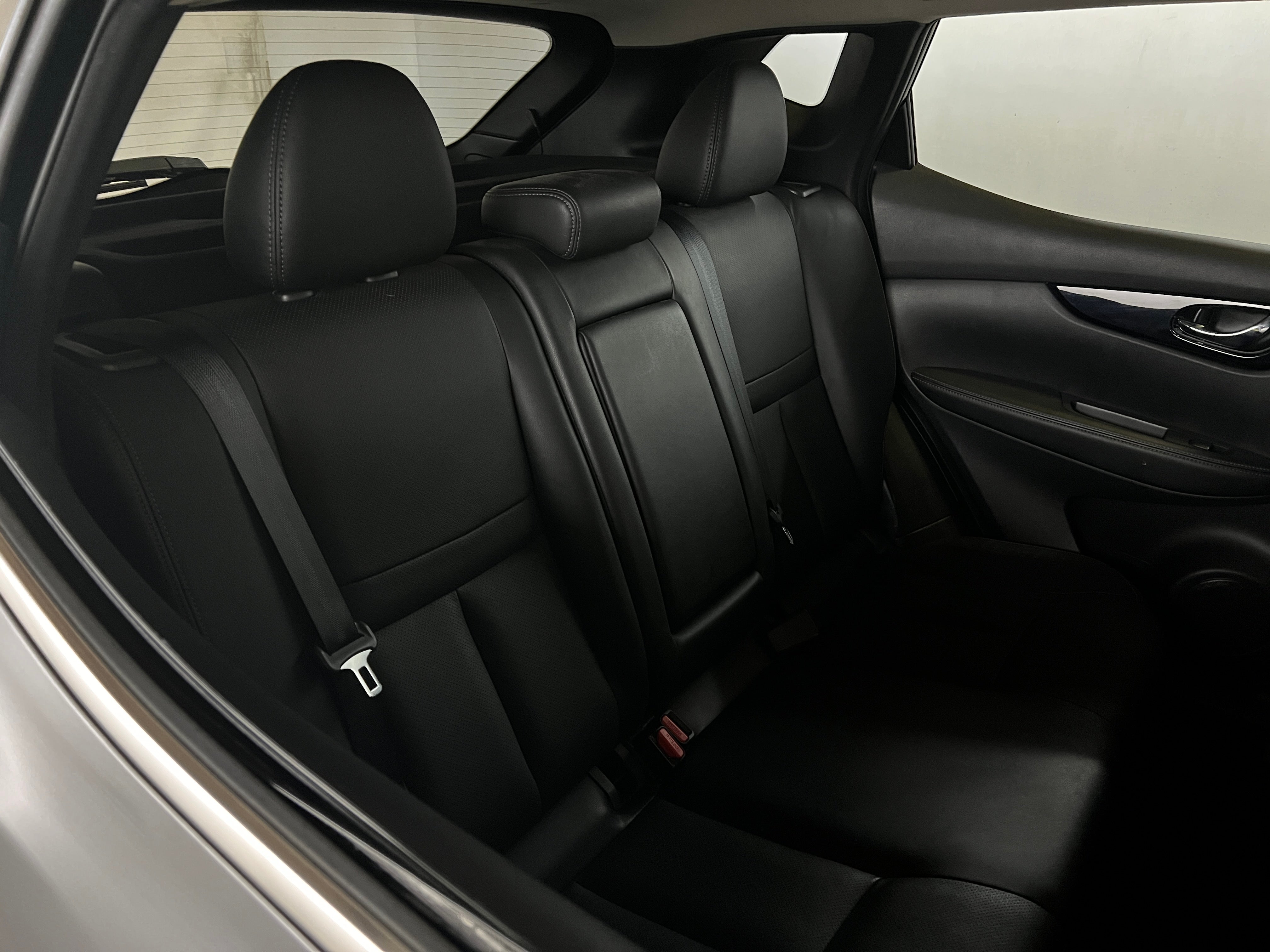 2017 Nissan Rogue Sport SL 5