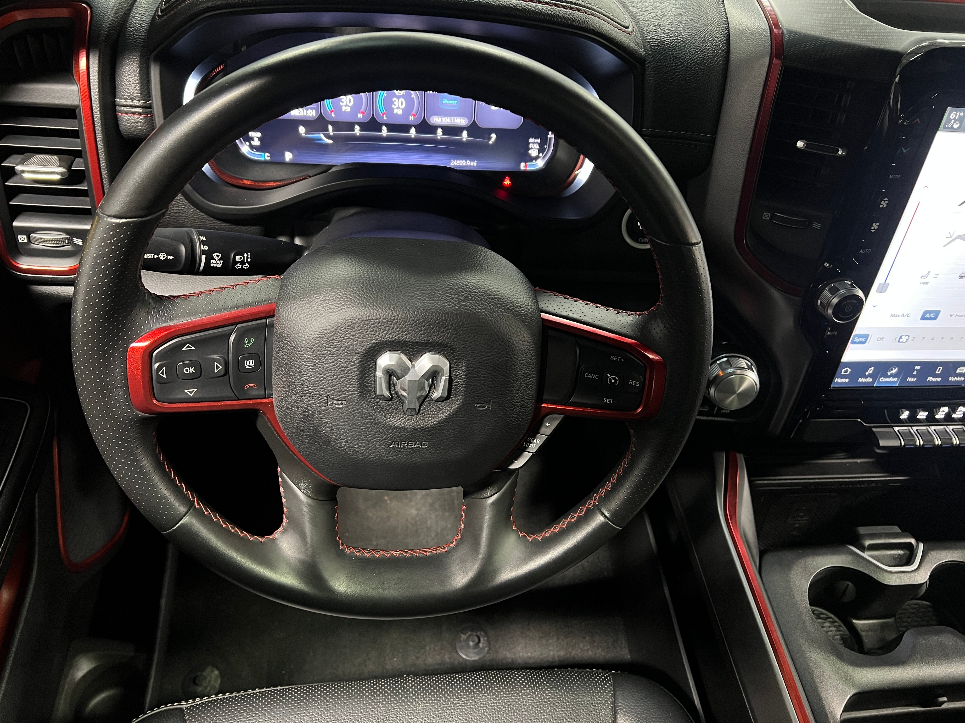 2023 RAM 1500 Rebel 4