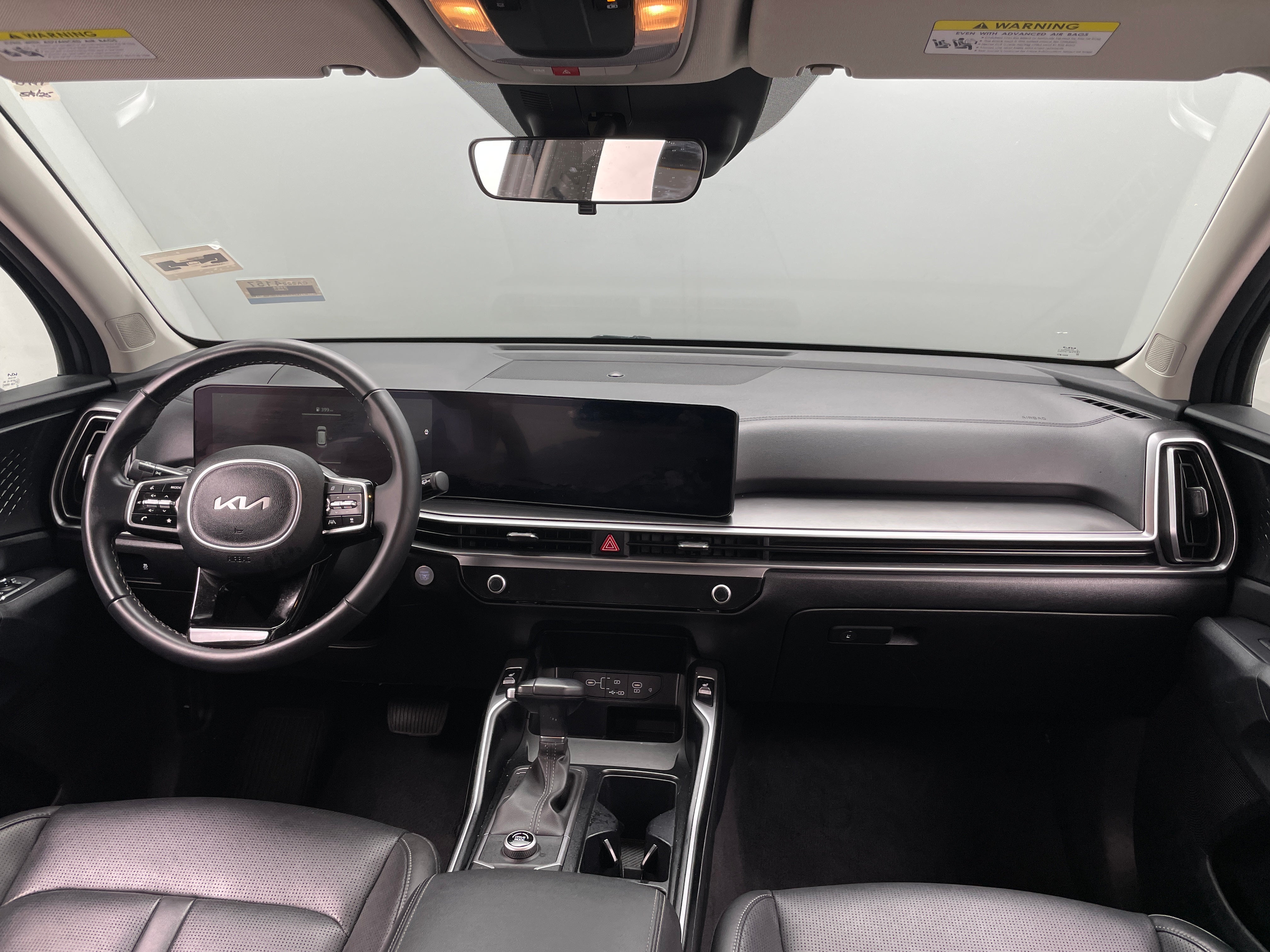 2024 Kia Sorento S 2