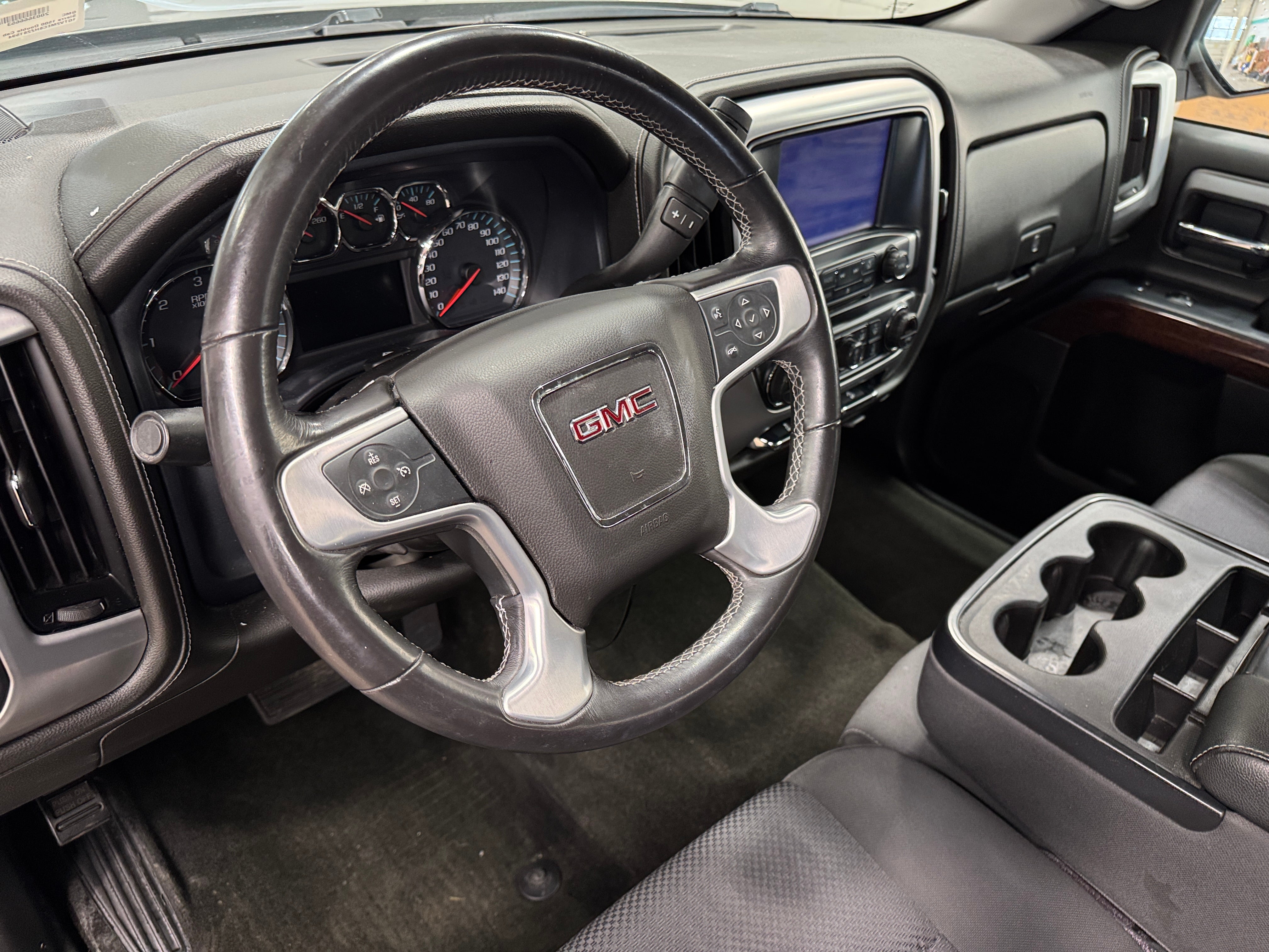 2017 GMC Sierra 1500 SLE 3
