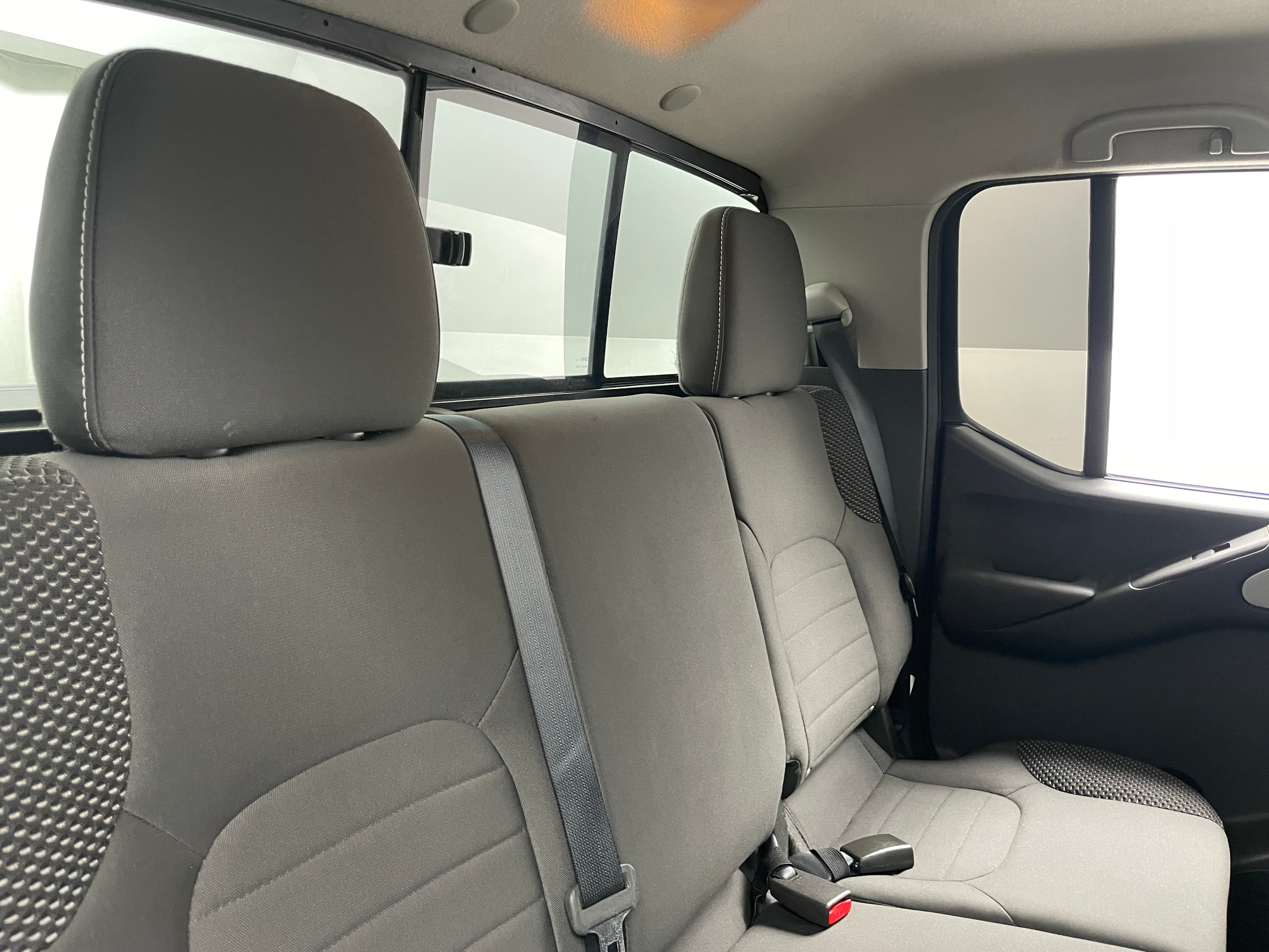 2018 Nissan Frontier PRO-4X 6