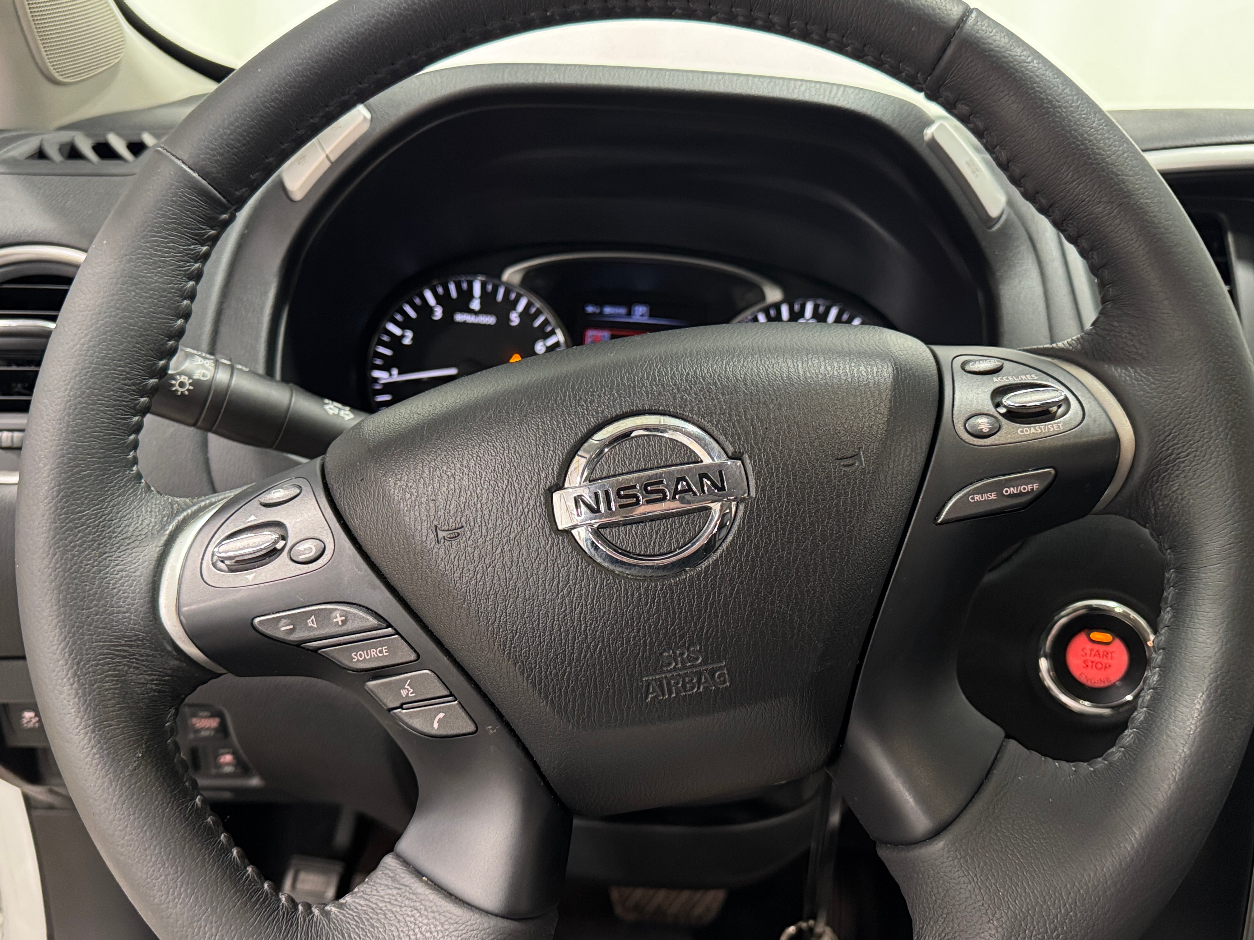 2017 Nissan Pathfinder Platinum 4