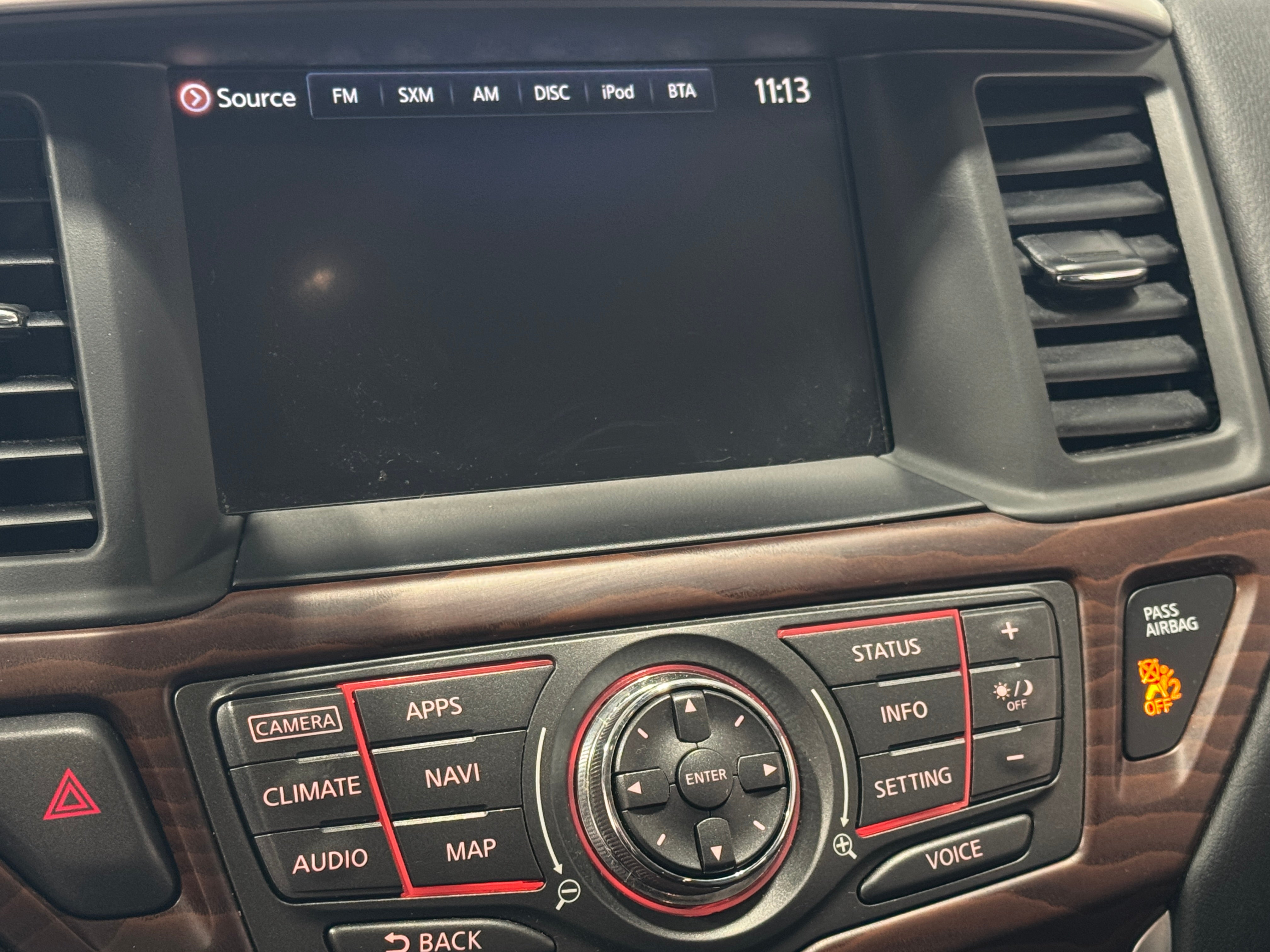 2017 Nissan Pathfinder Platinum 3