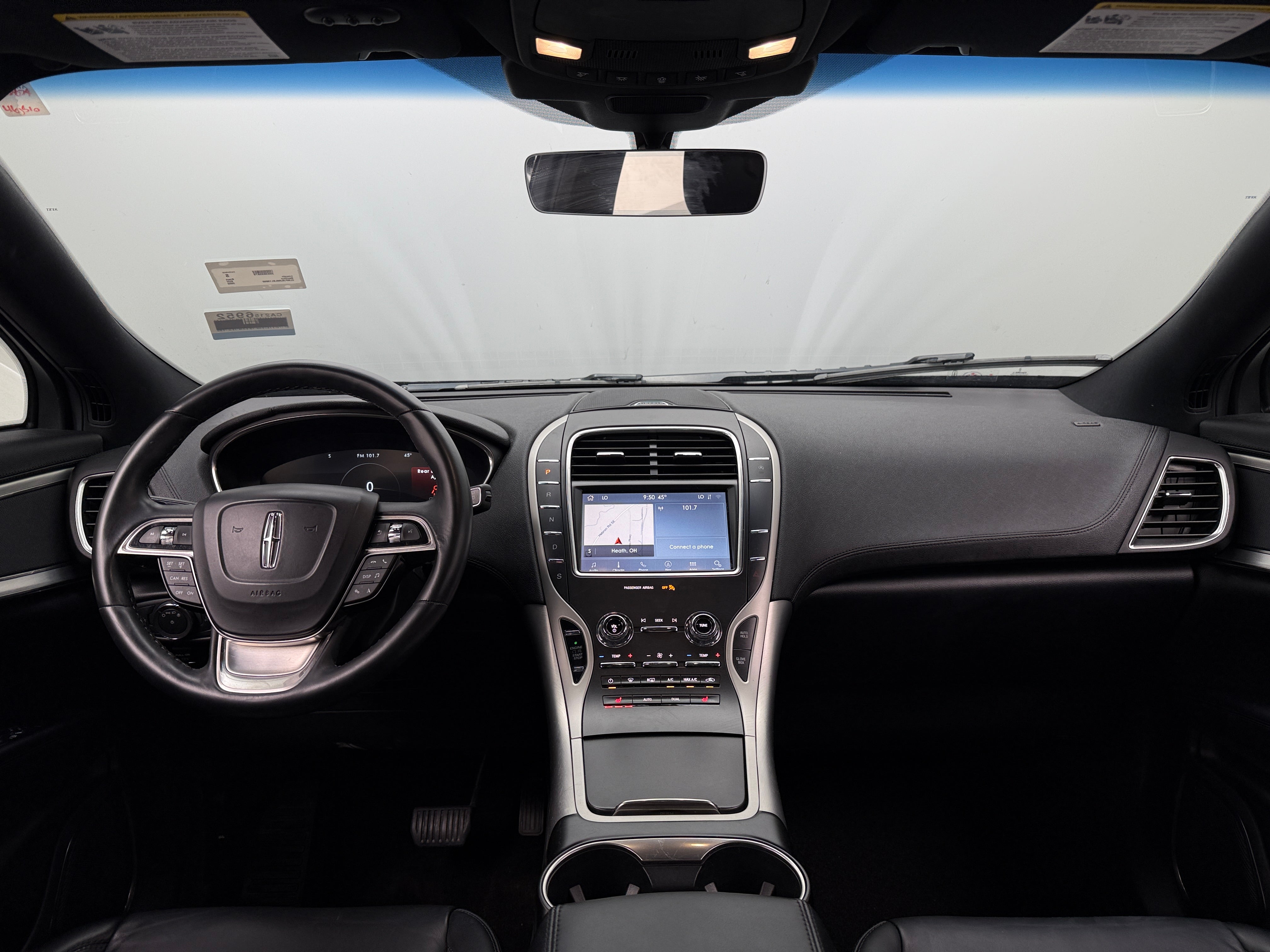 2020 Lincoln Nautilus  2
