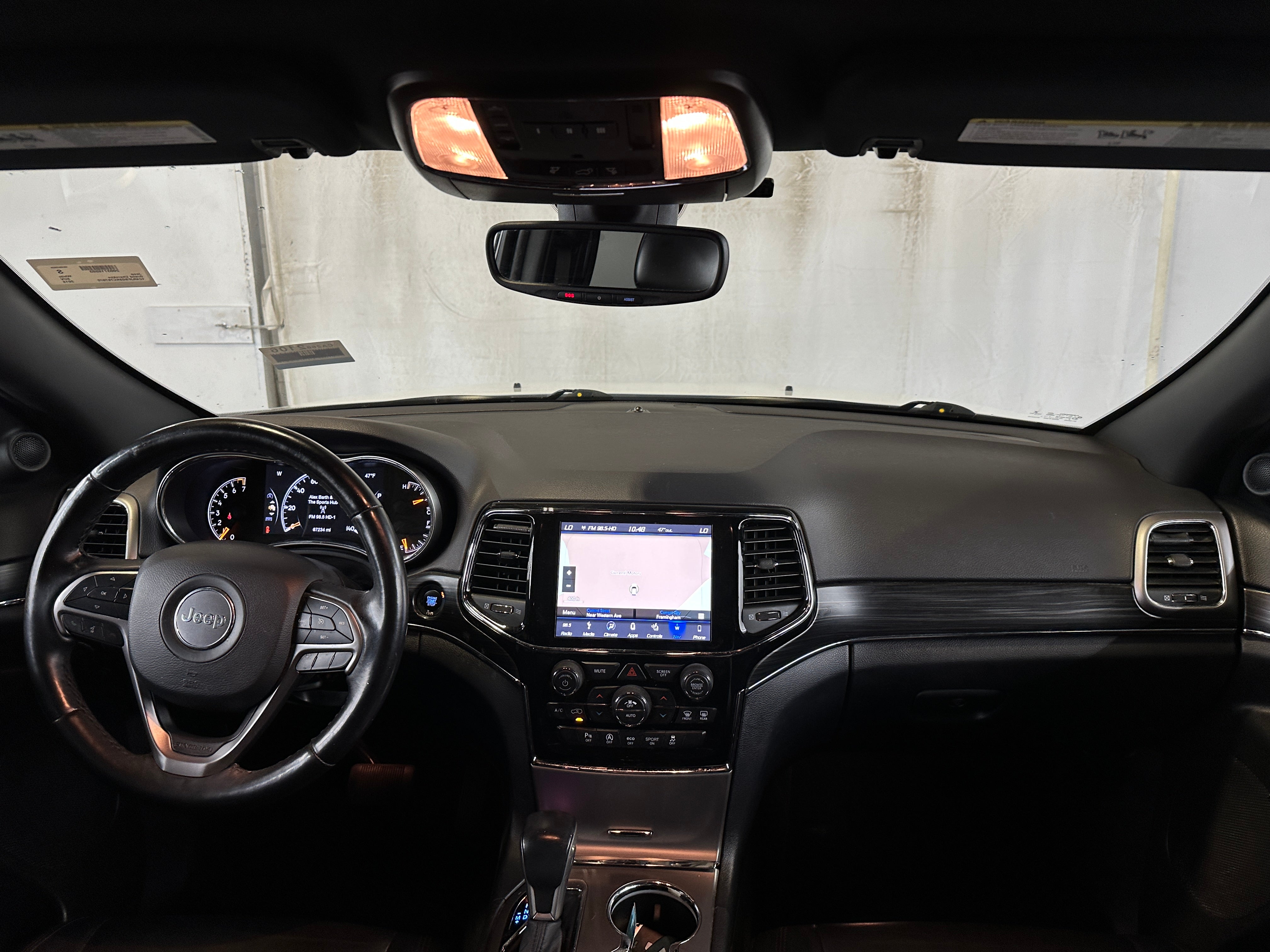 2019 Jeep Grand Cherokee Limited Edition 2