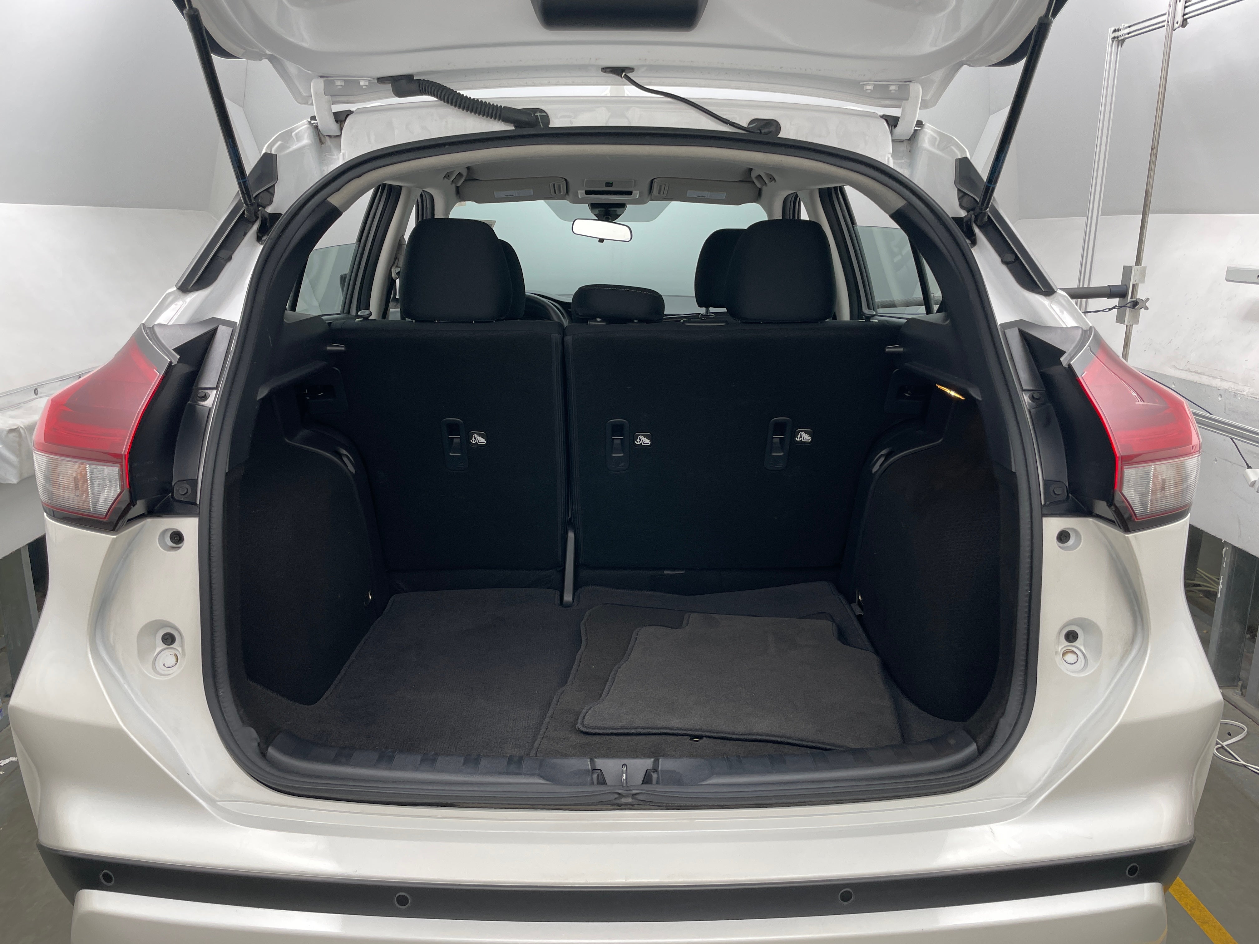 2024 Nissan Kicks SV 7