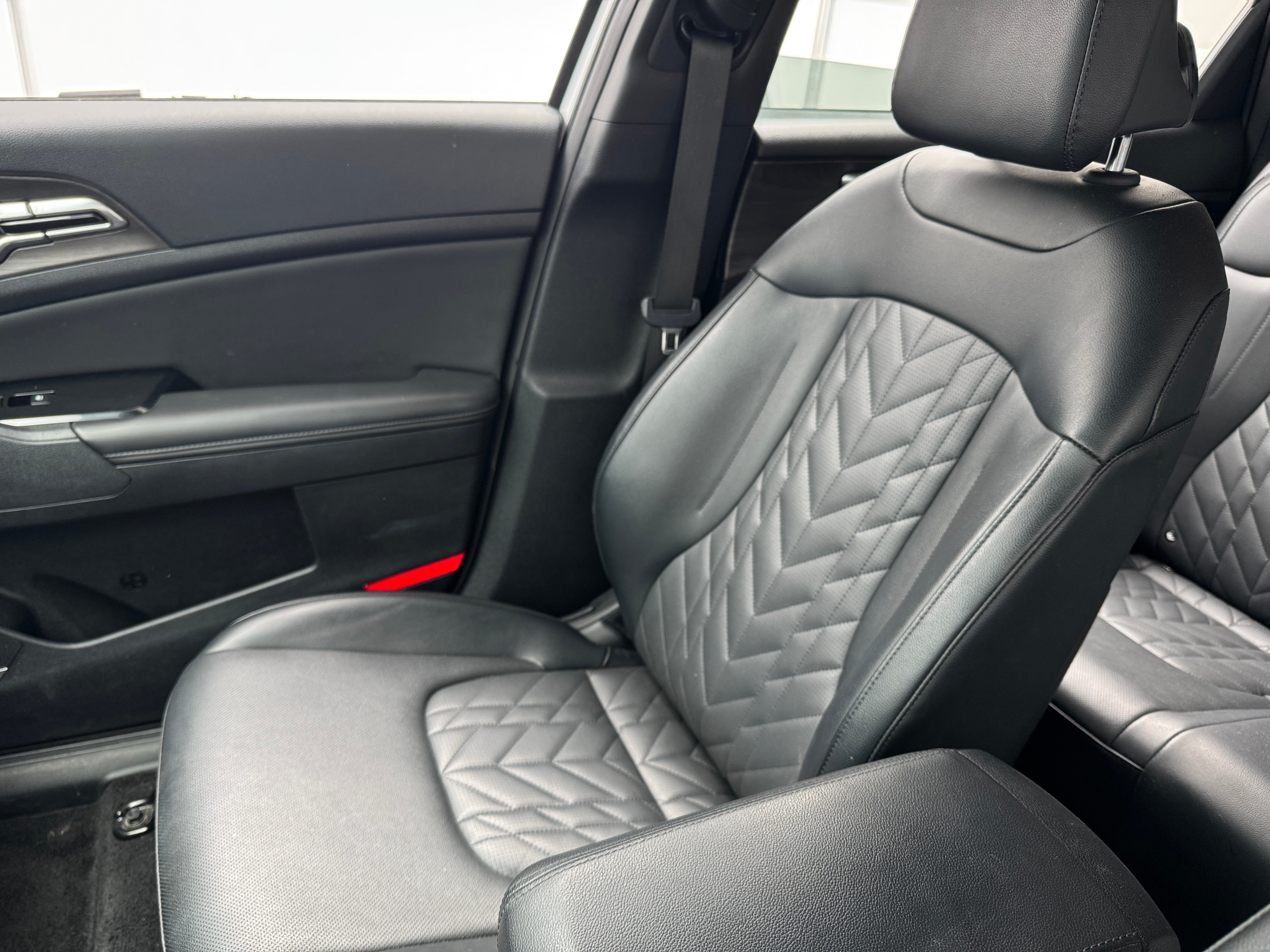 2023 Kia Sportage X-Line 2