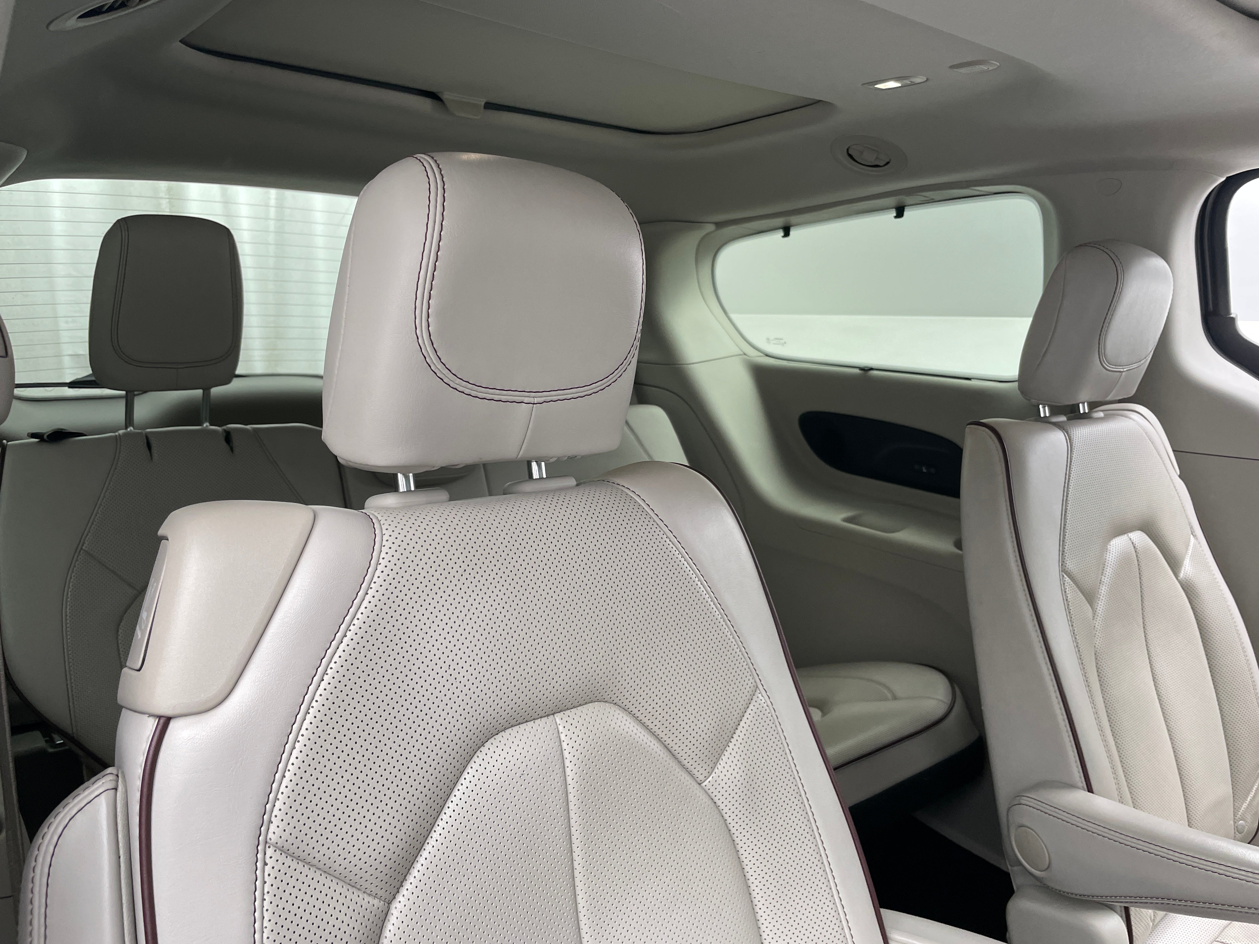 2020 Chrysler Pacifica Limited 5