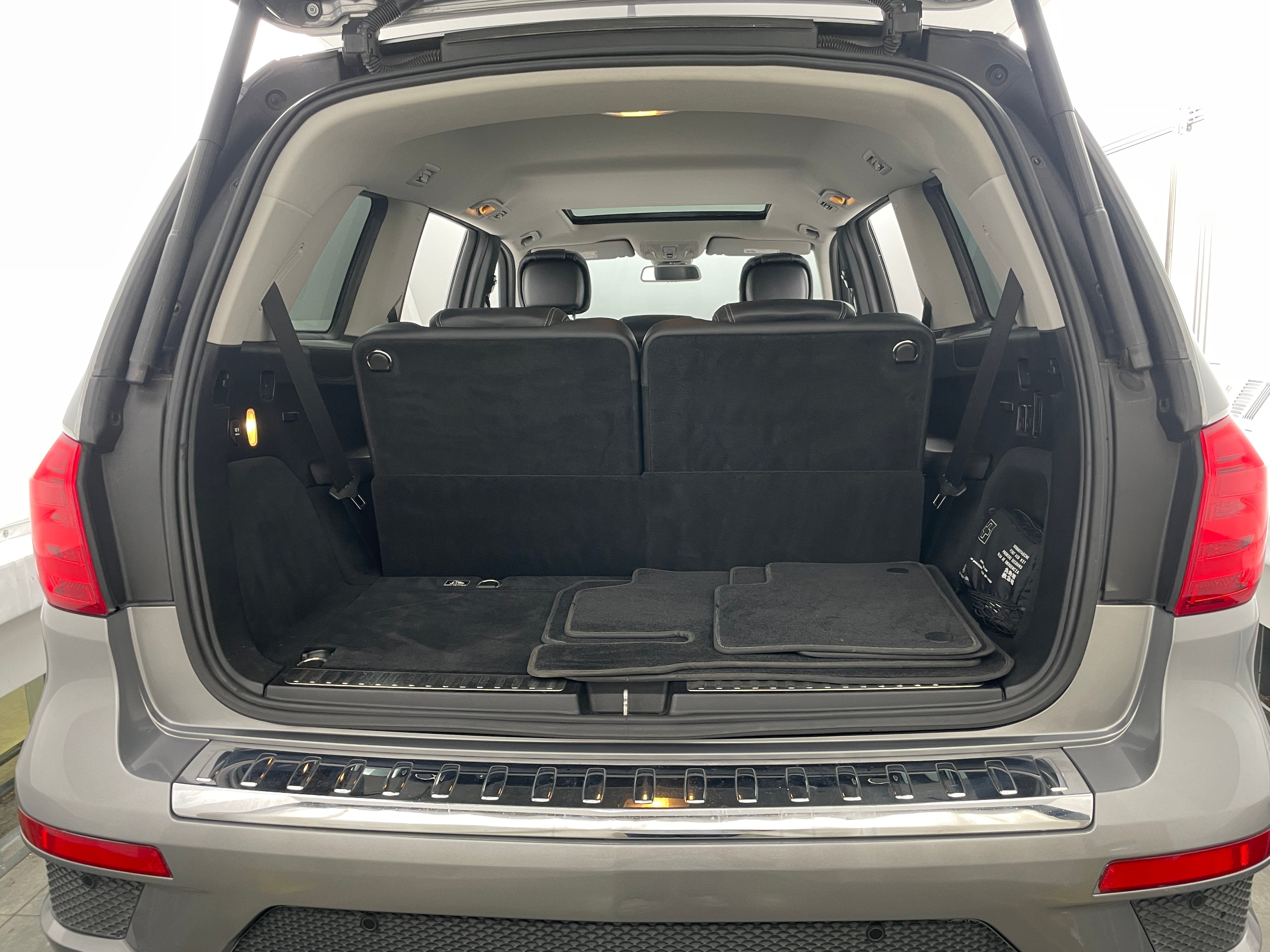 2014 Mercedes-Benz GL-Class GL 550 6