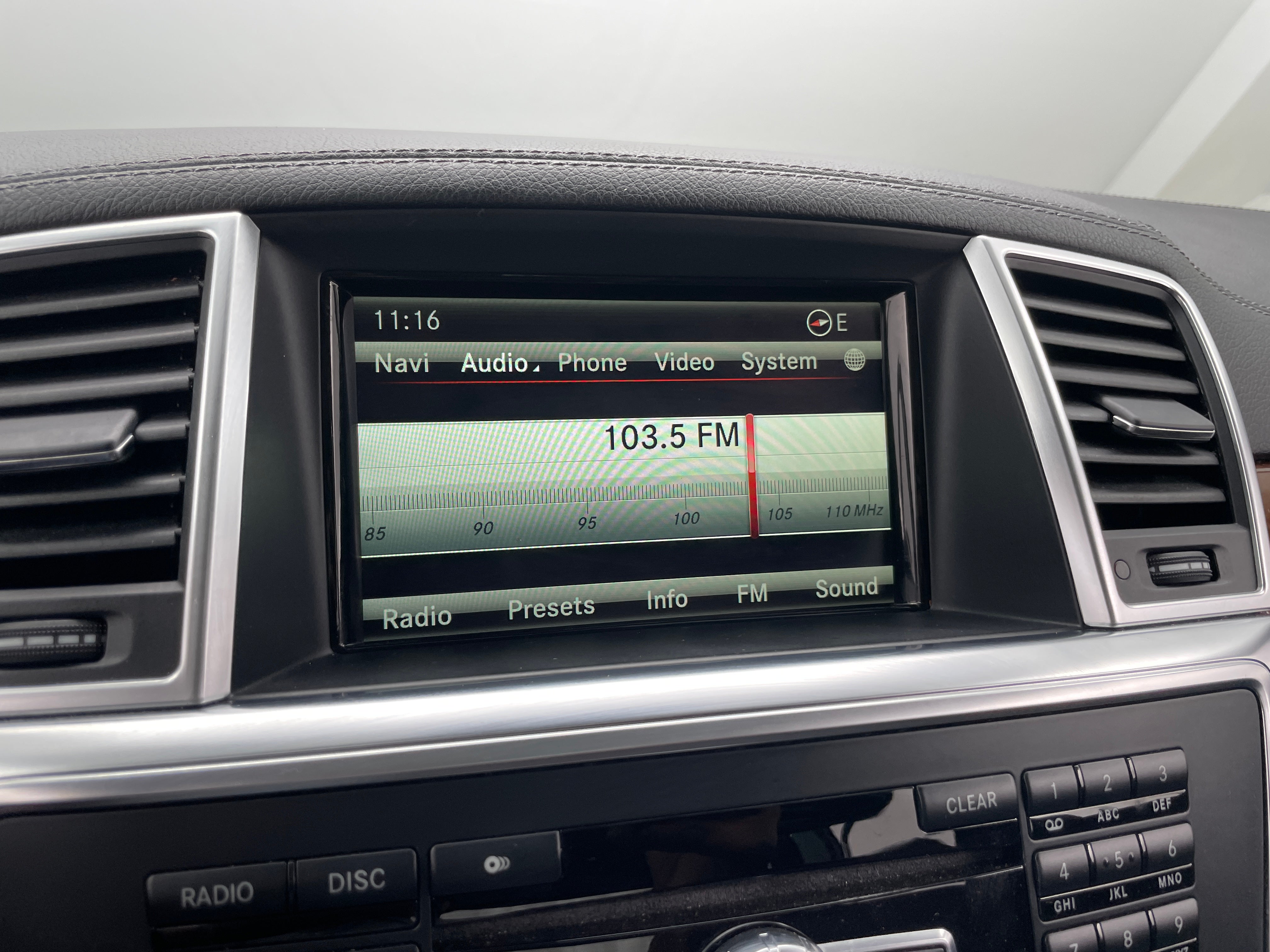 2014 Mercedes-Benz GL-Class GL 550 3