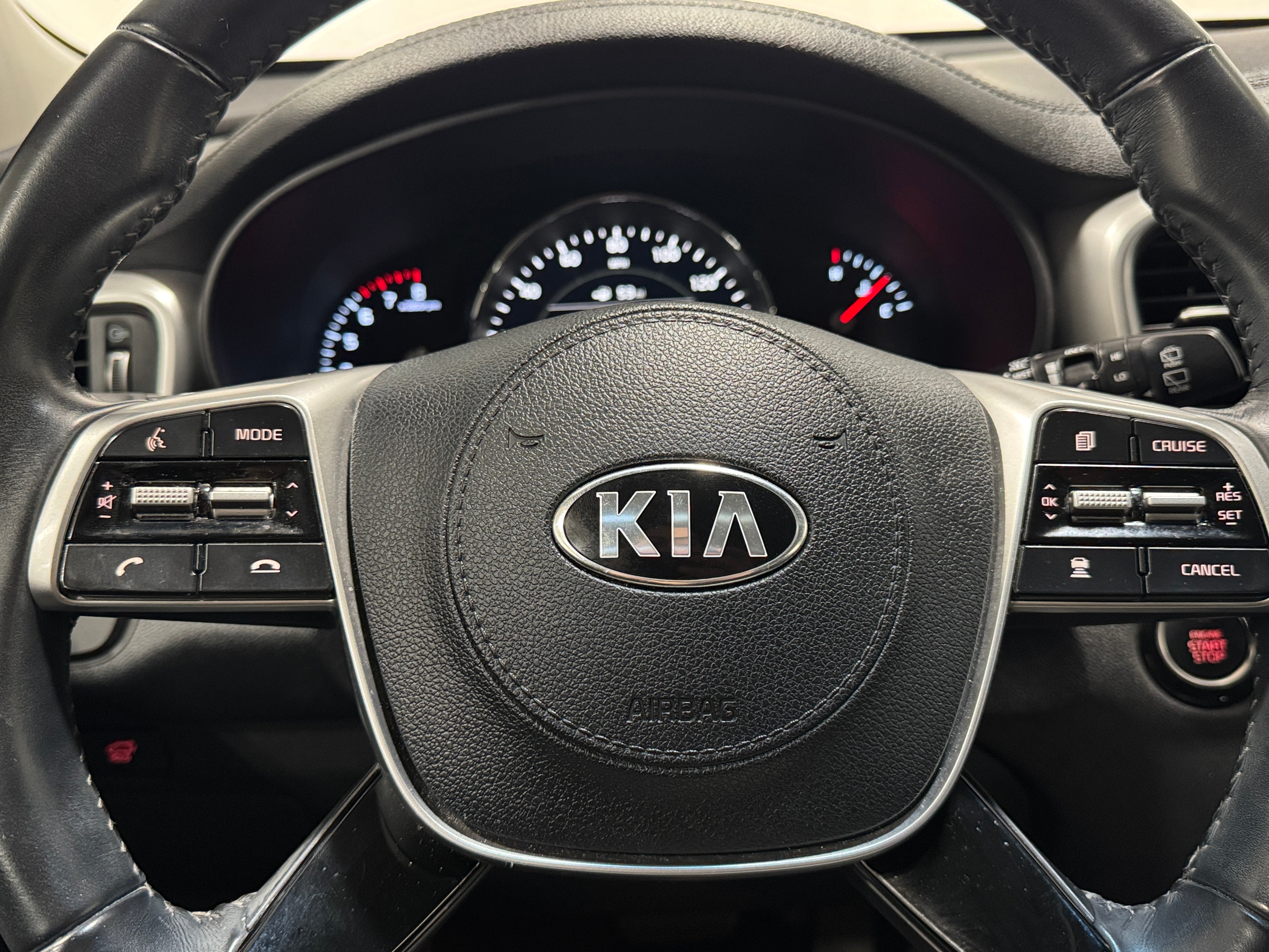 2019 Kia Sorento EX 4