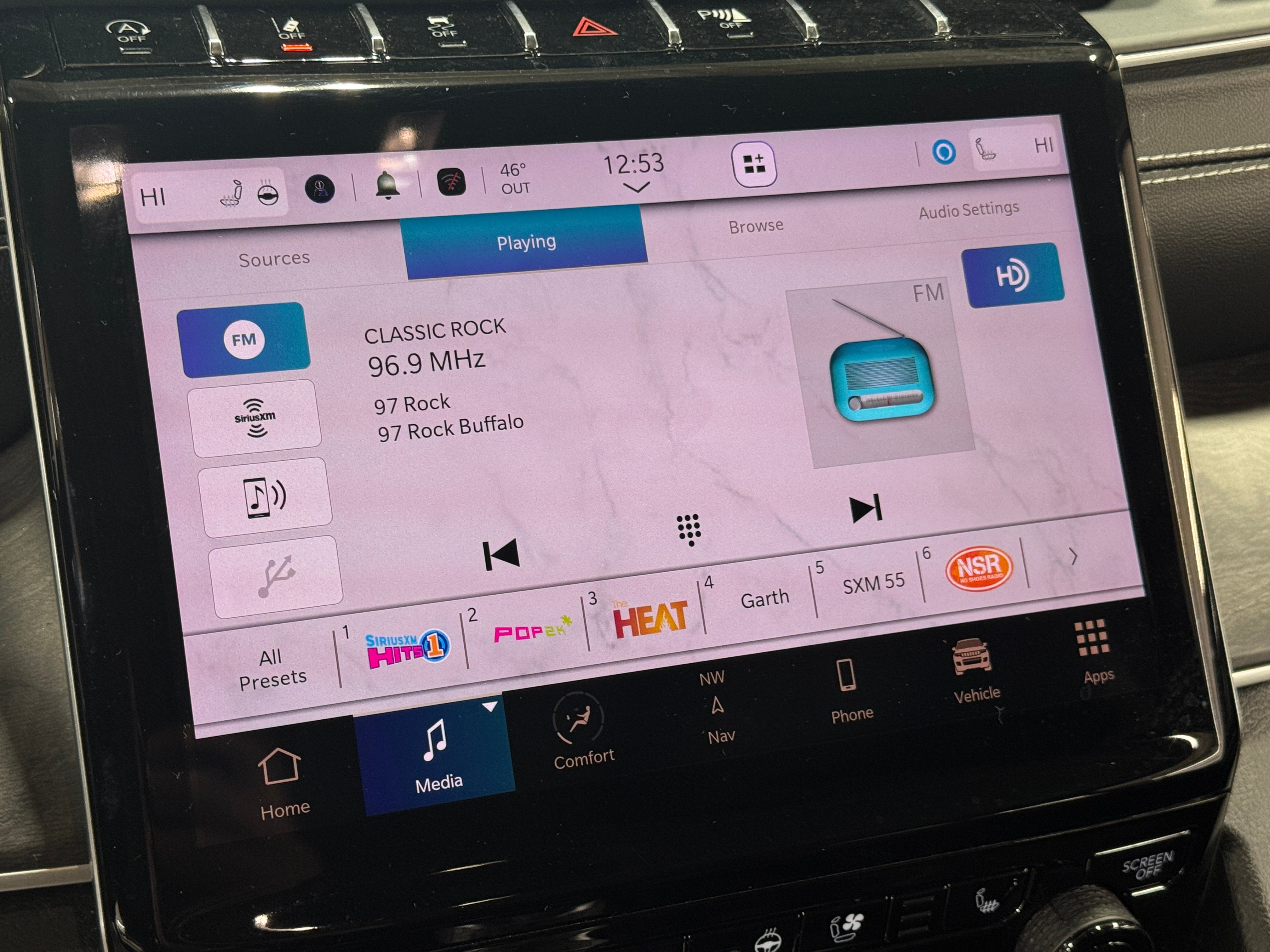 2022 Jeep Grand Cherokee L Limited Edition 3