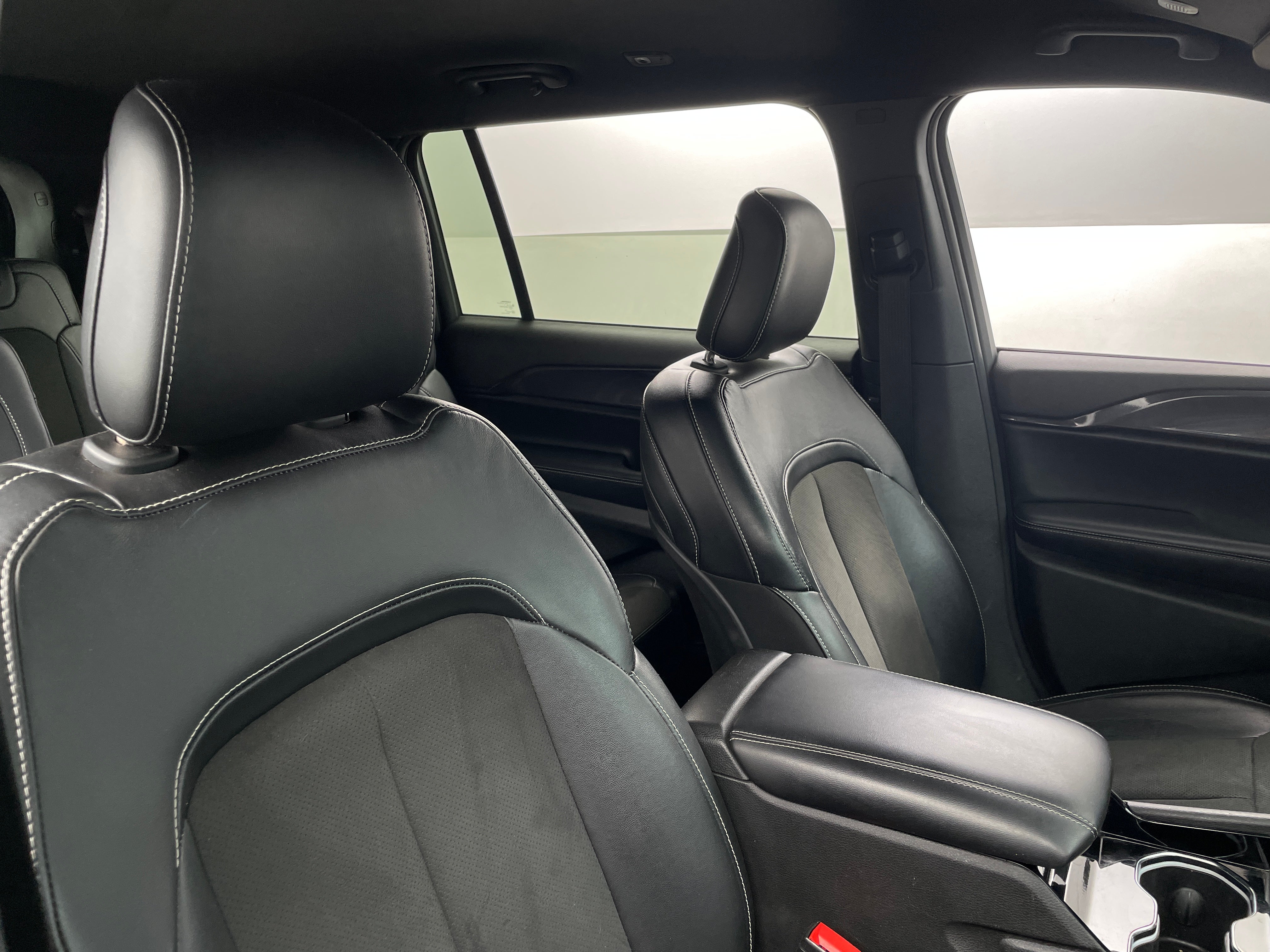 2021 Jeep Grand Cherokee L Altitude 2