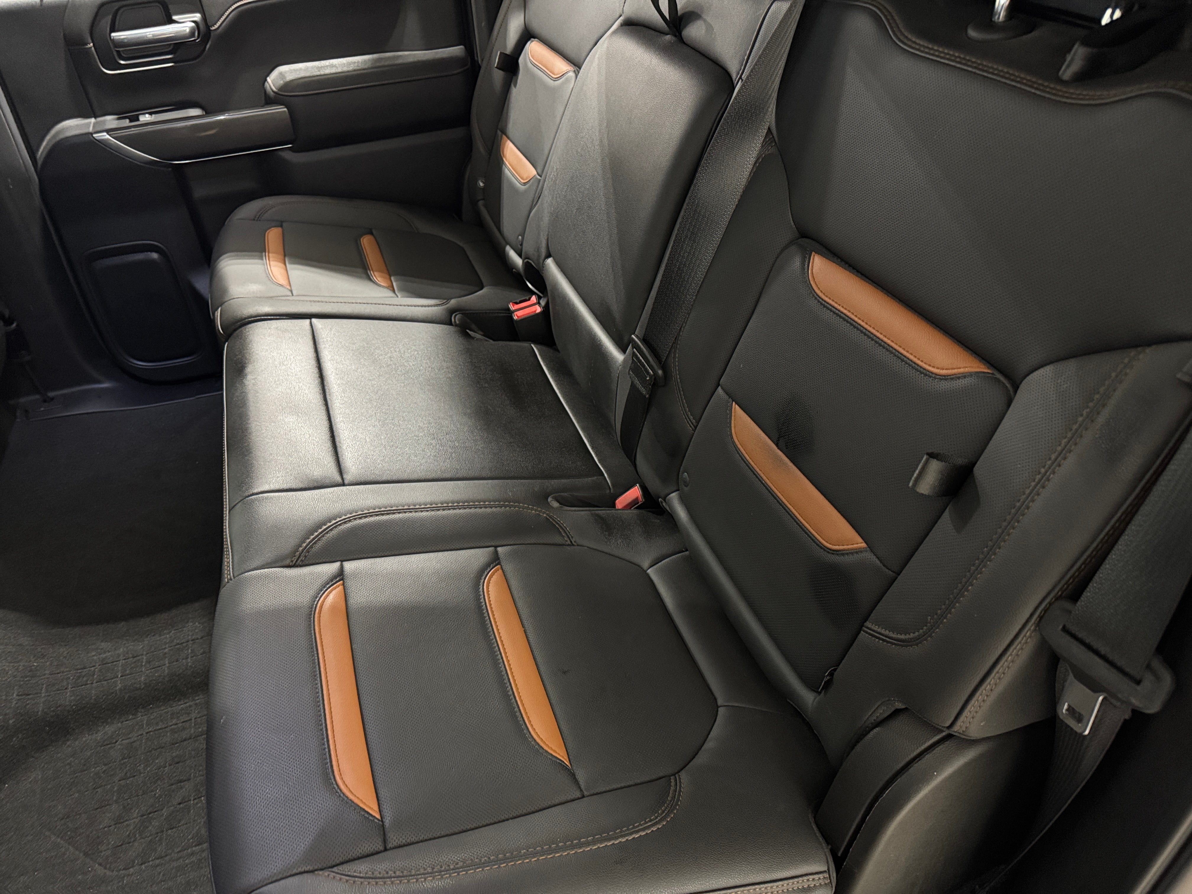2022 GMC Sierra 1500 AT4 5