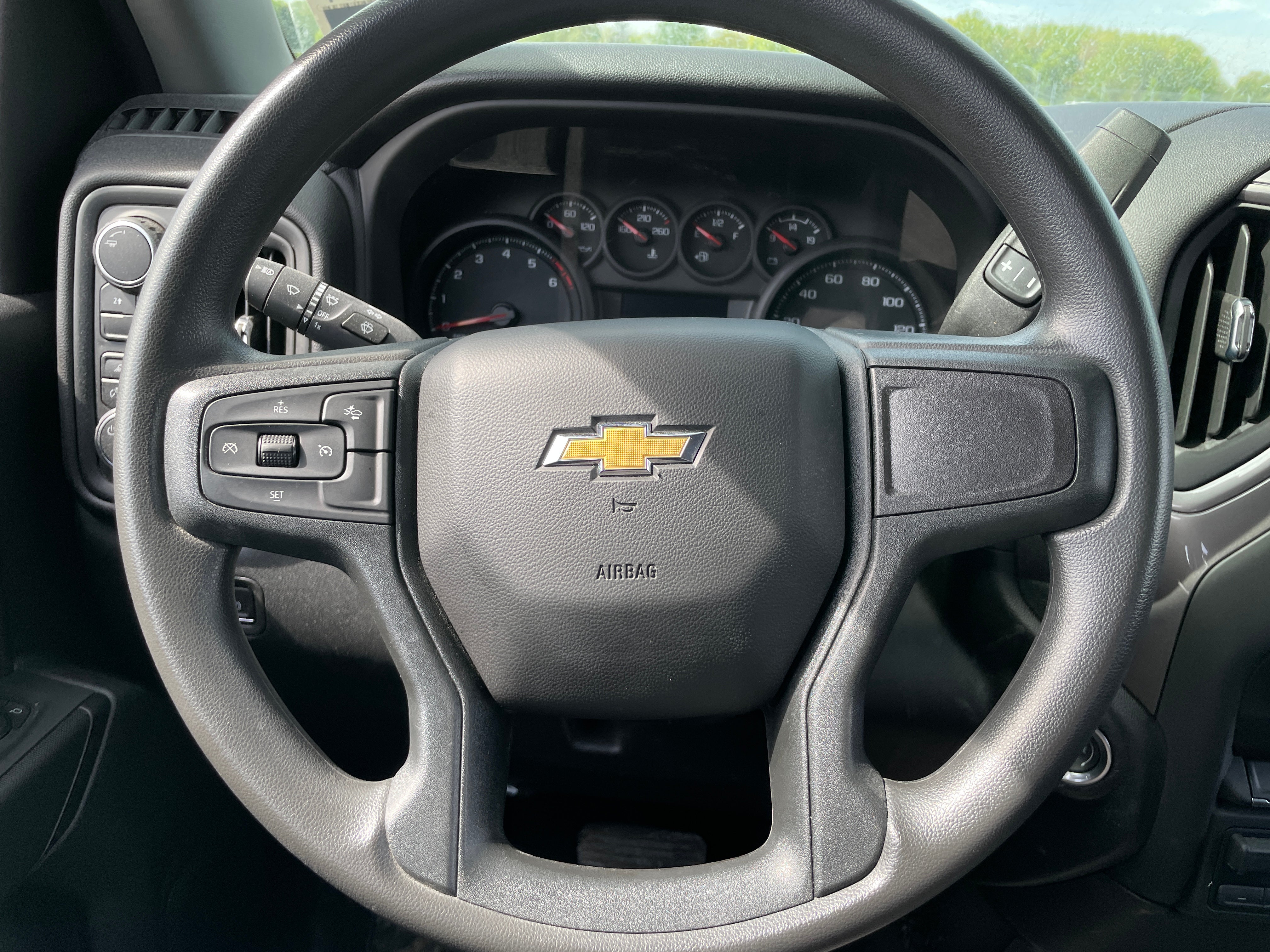2024 Chevrolet Silverado 2500 Custom 5