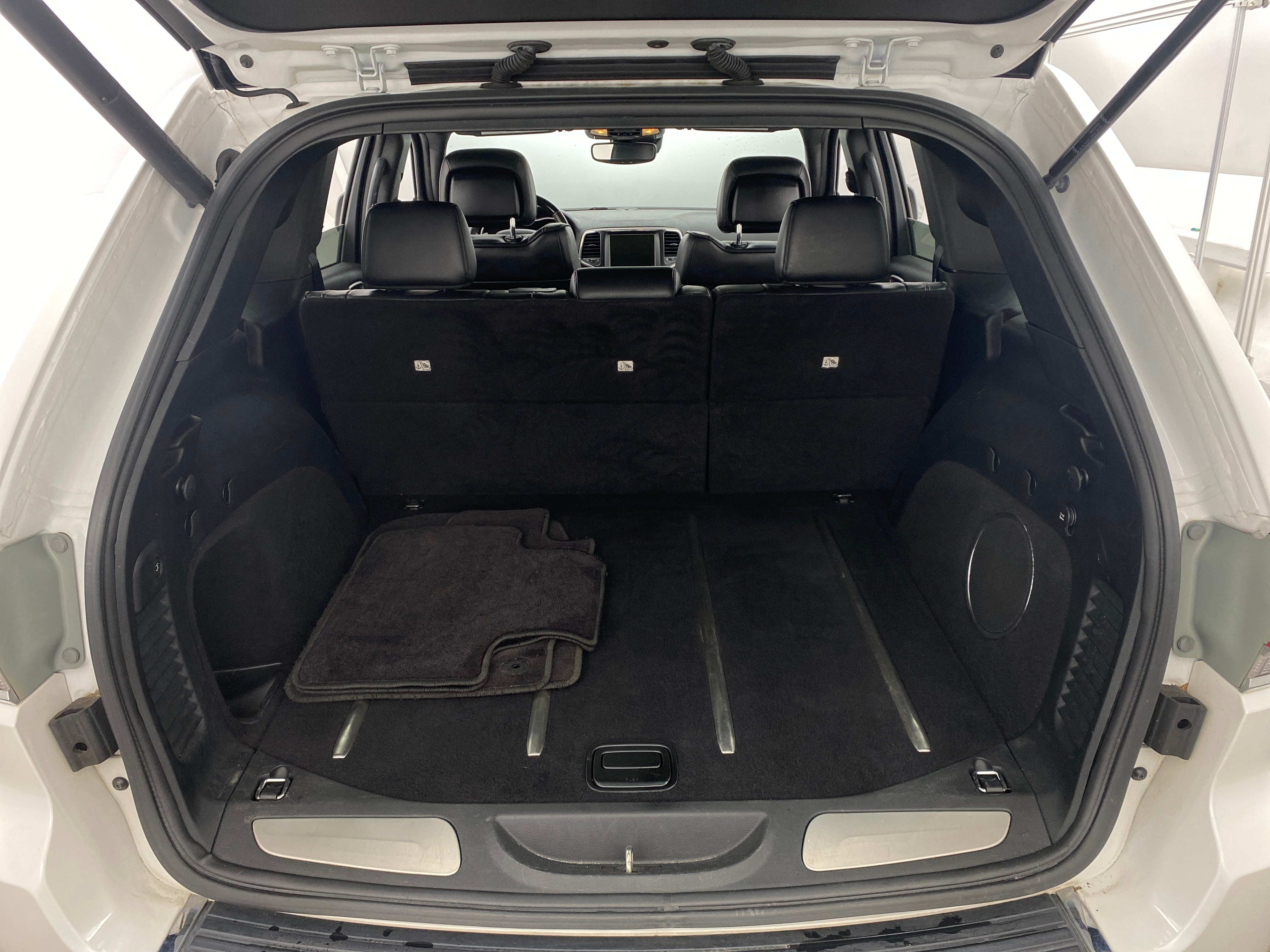 2017 Jeep Grand Cherokee Overland 6