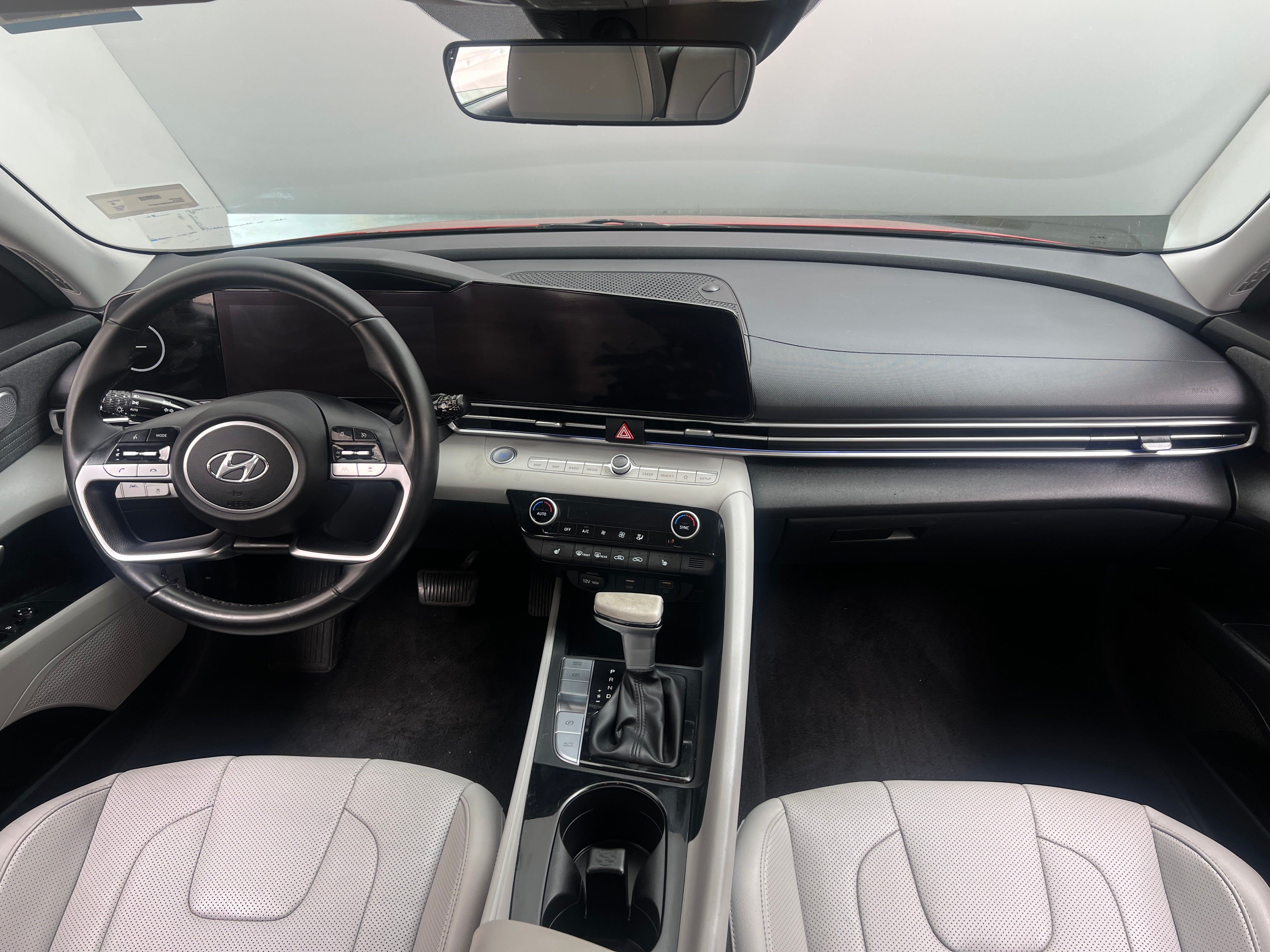2021 Hyundai Elantra Limited Edition 2