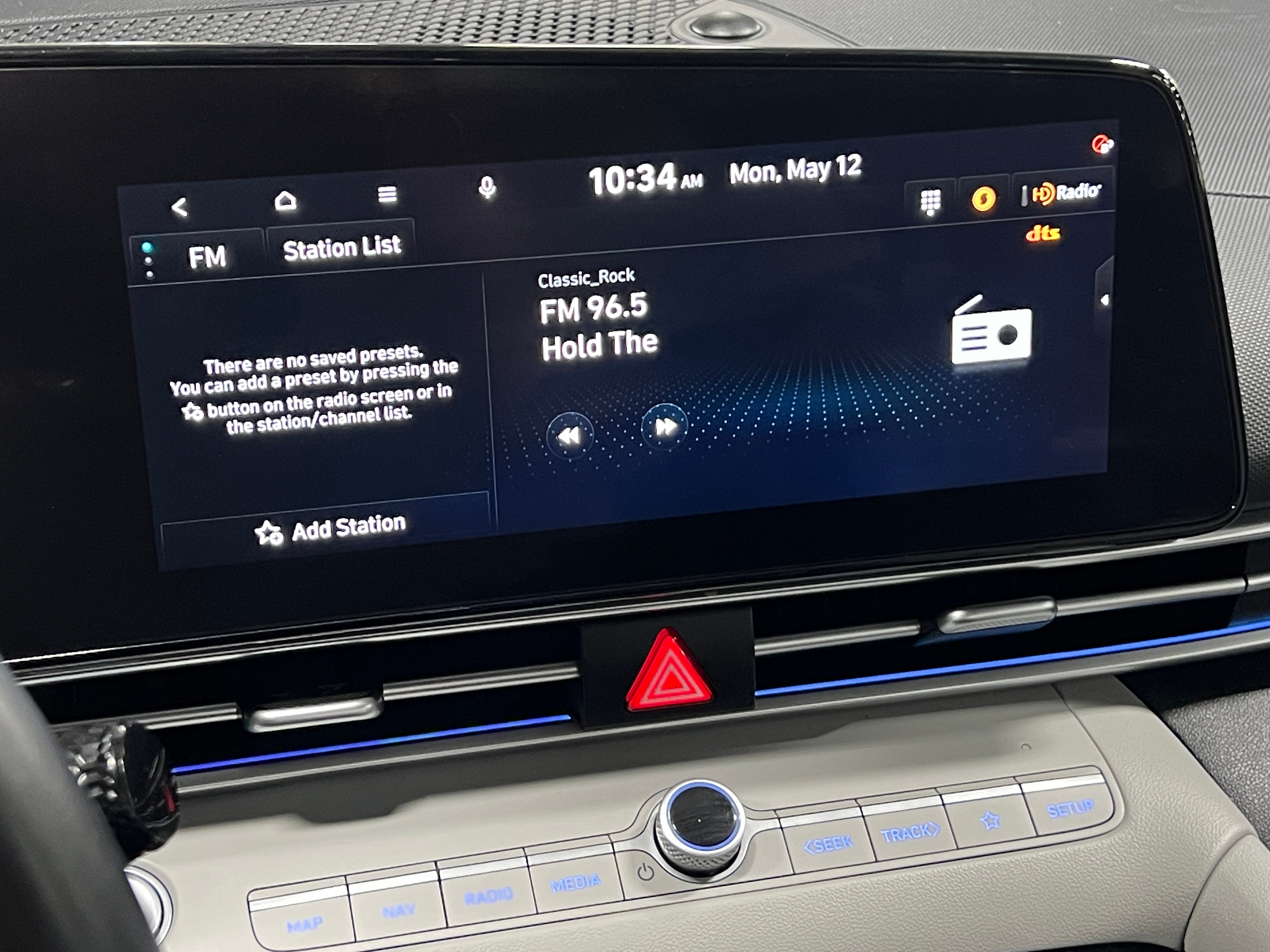 2021 Hyundai Elantra Limited Edition 3