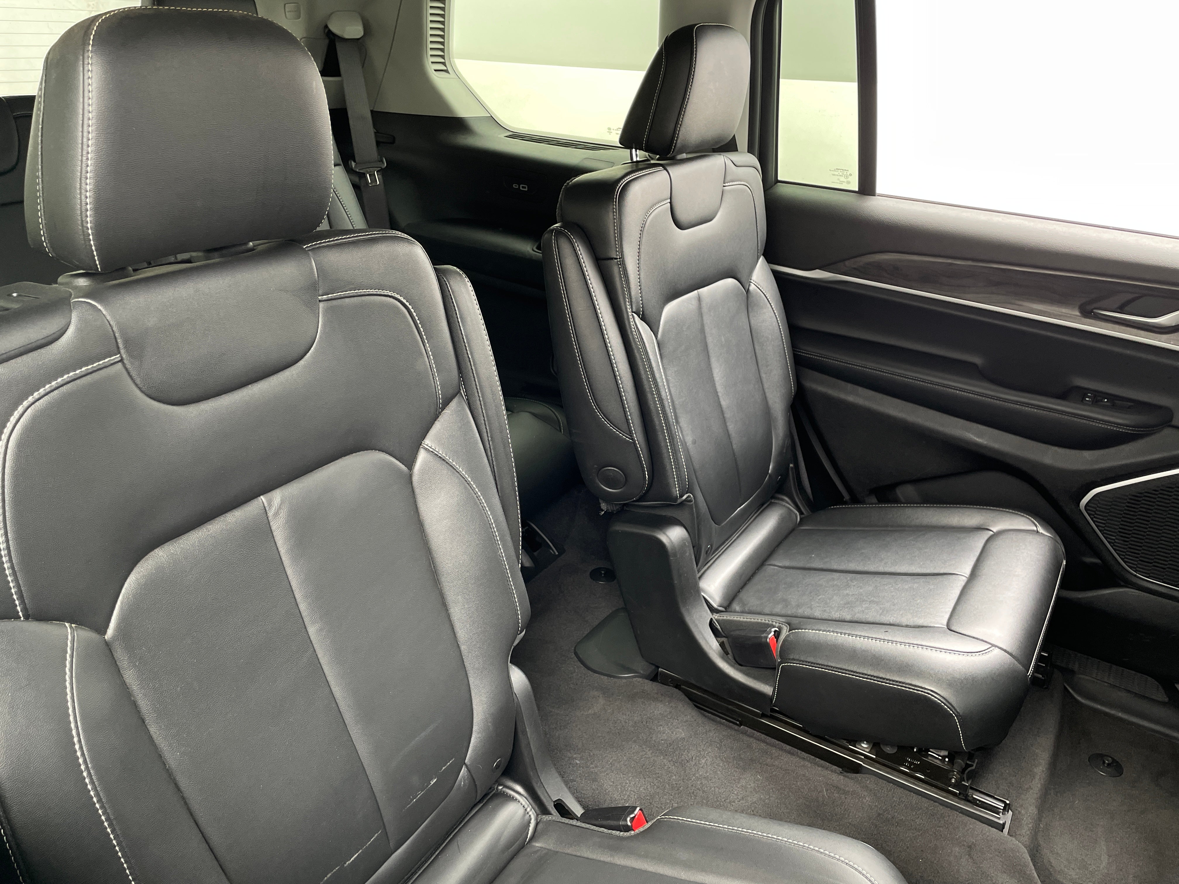 2021 Jeep Grand Cherokee L Limited Edition 6