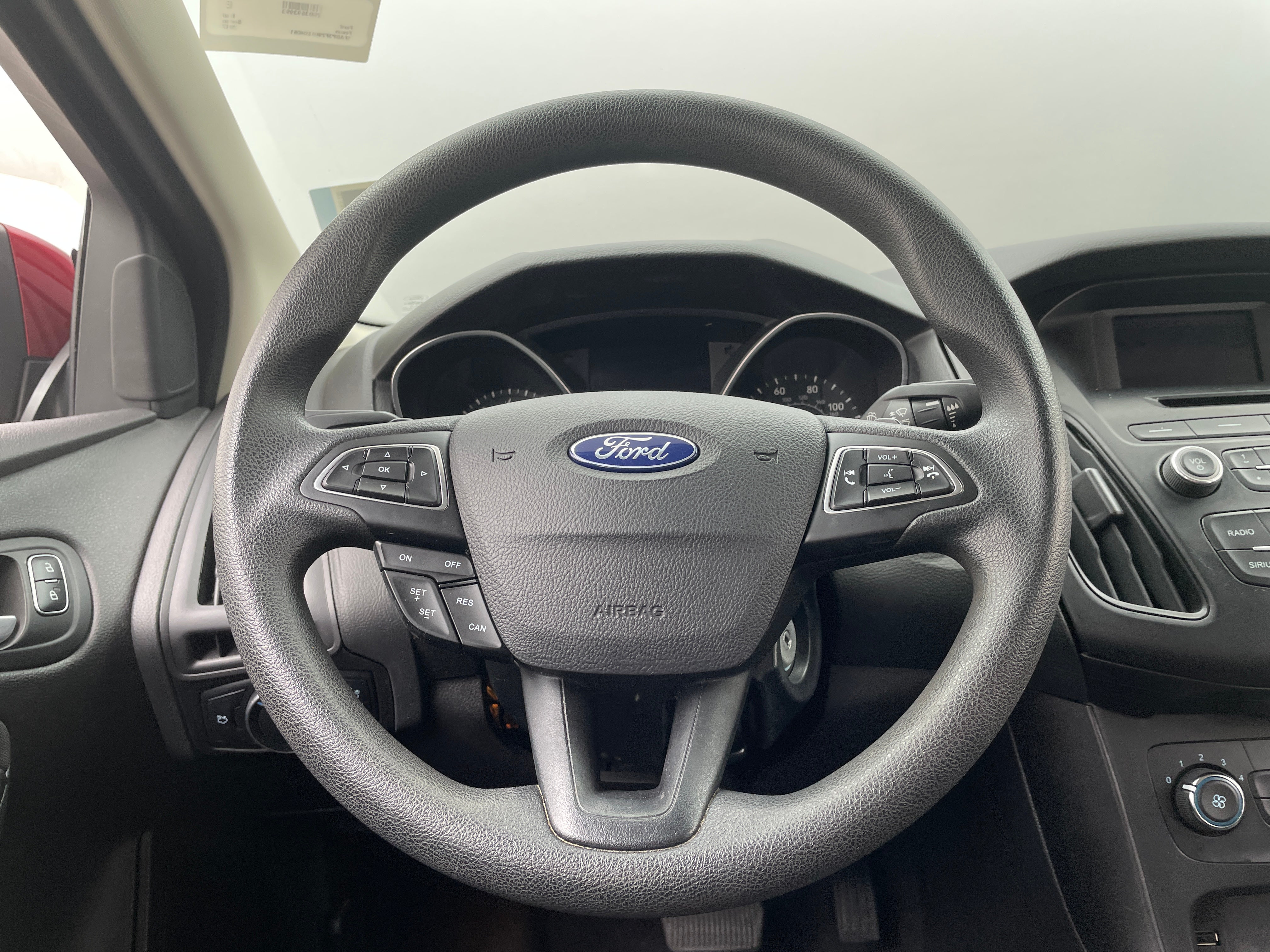 2017 Ford Focus SE 5