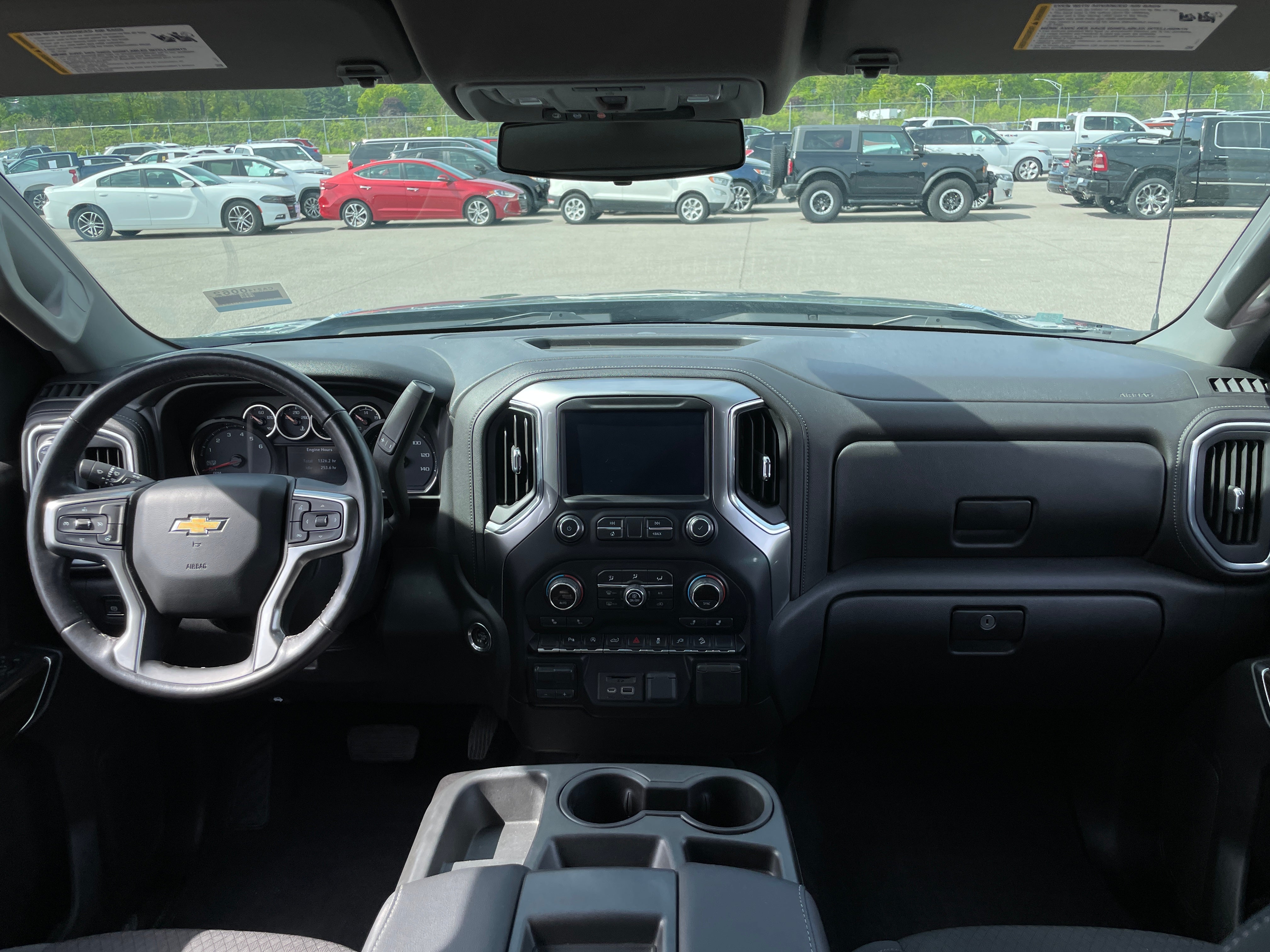 2020 Chevrolet Silverado 1500 LT 3
