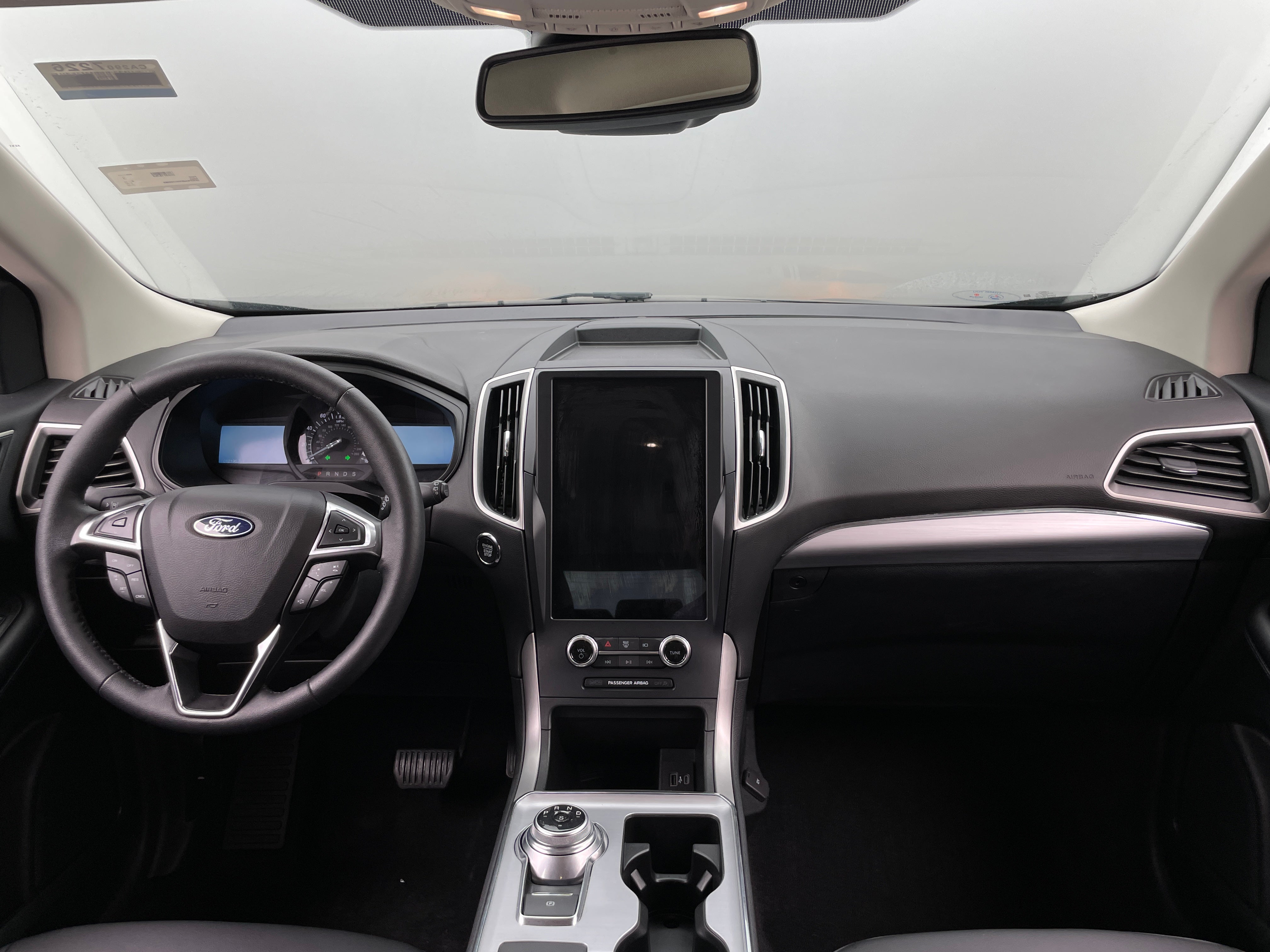 2022 Ford Edge SEL 2