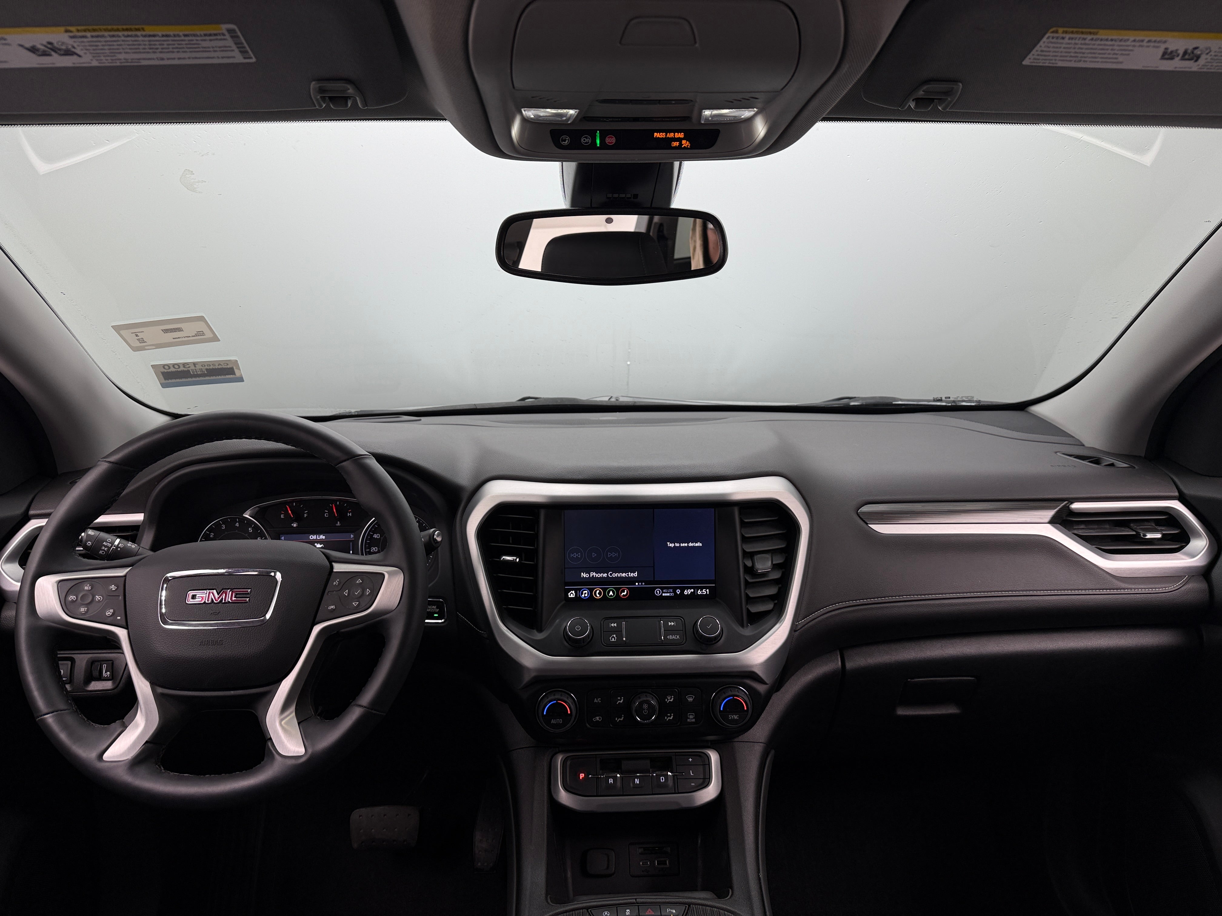 2023 GMC Acadia SLT 2