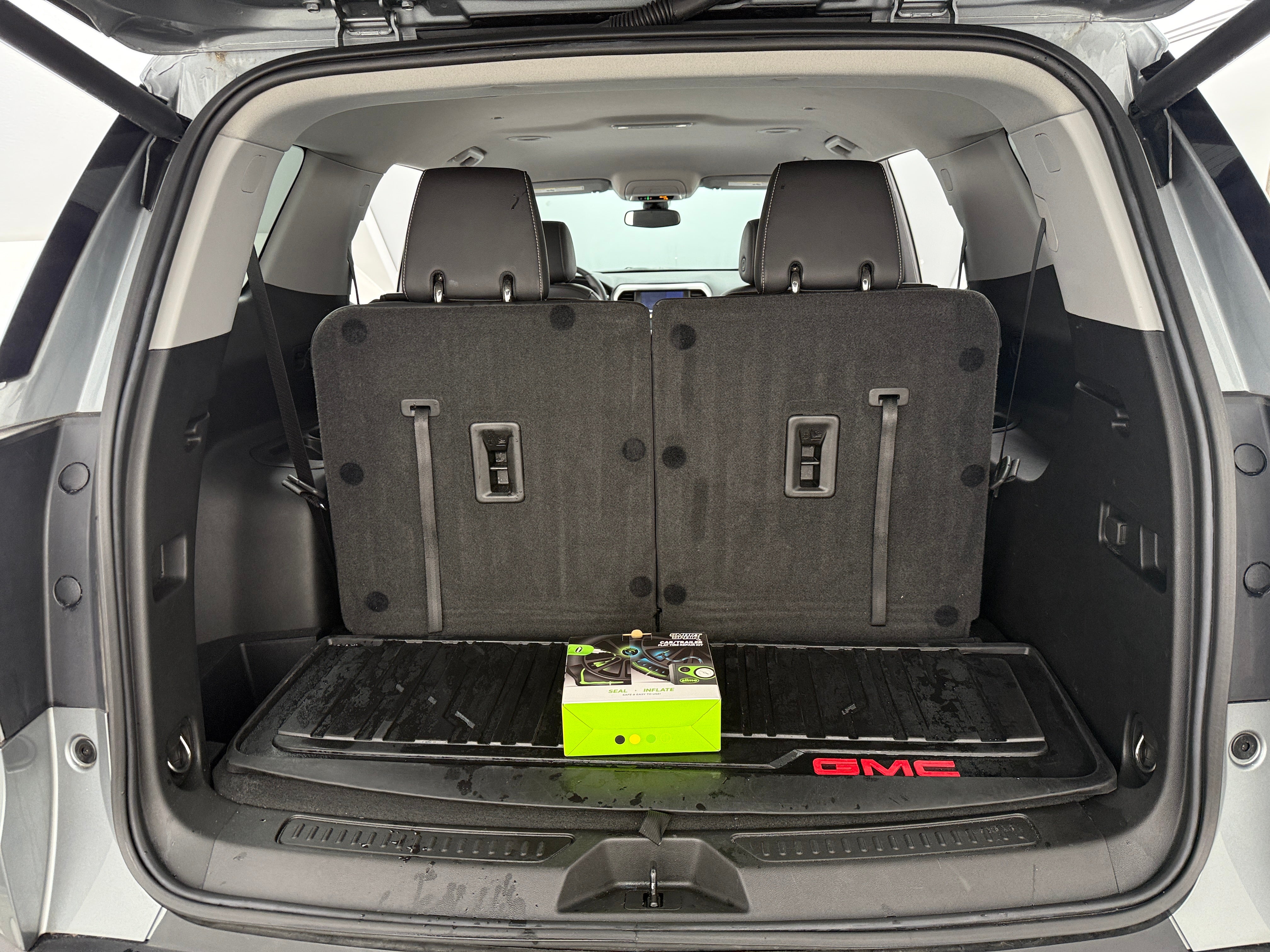 2023 GMC Acadia SLT 6