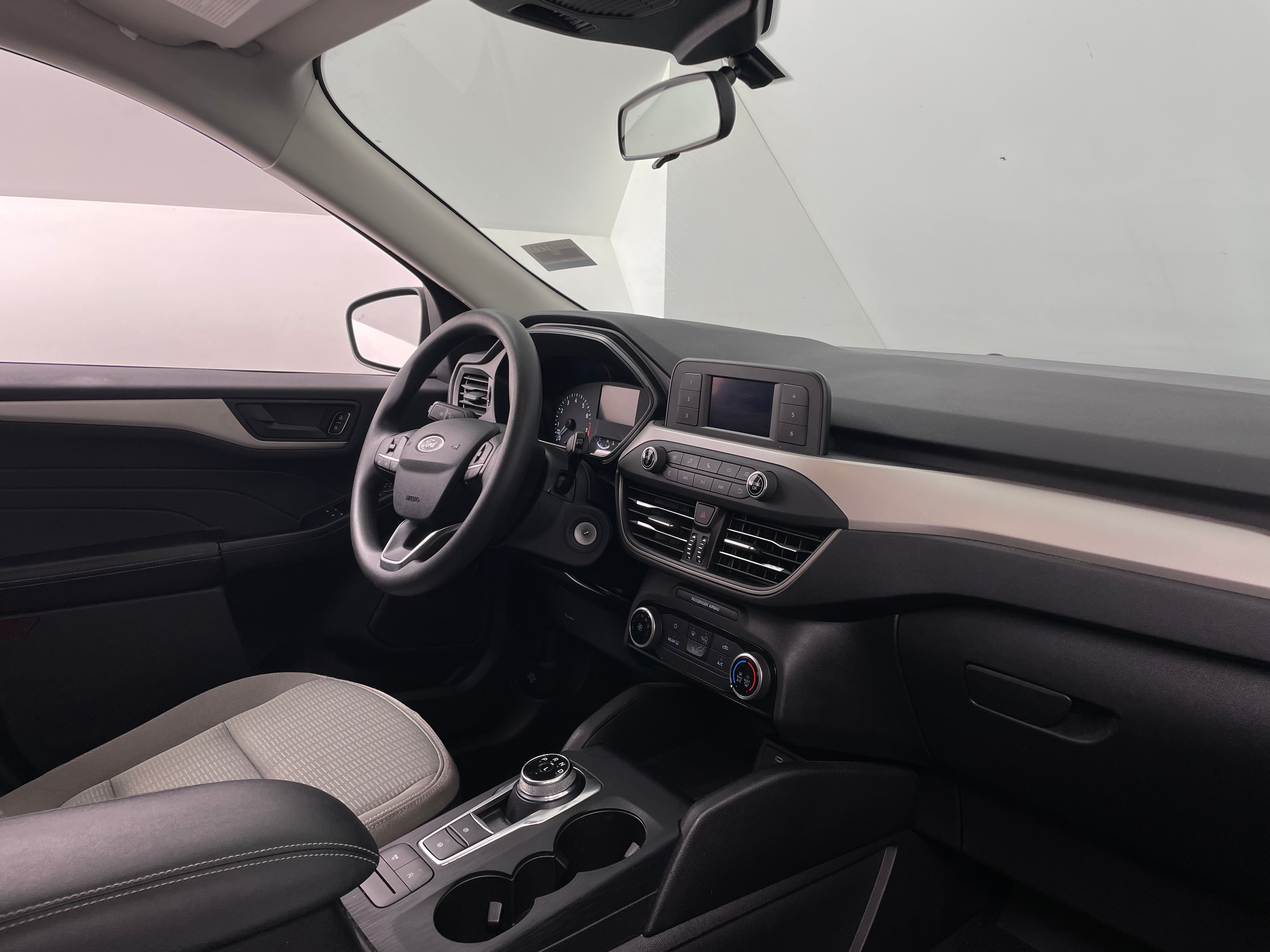 2022 Ford Escape S 3