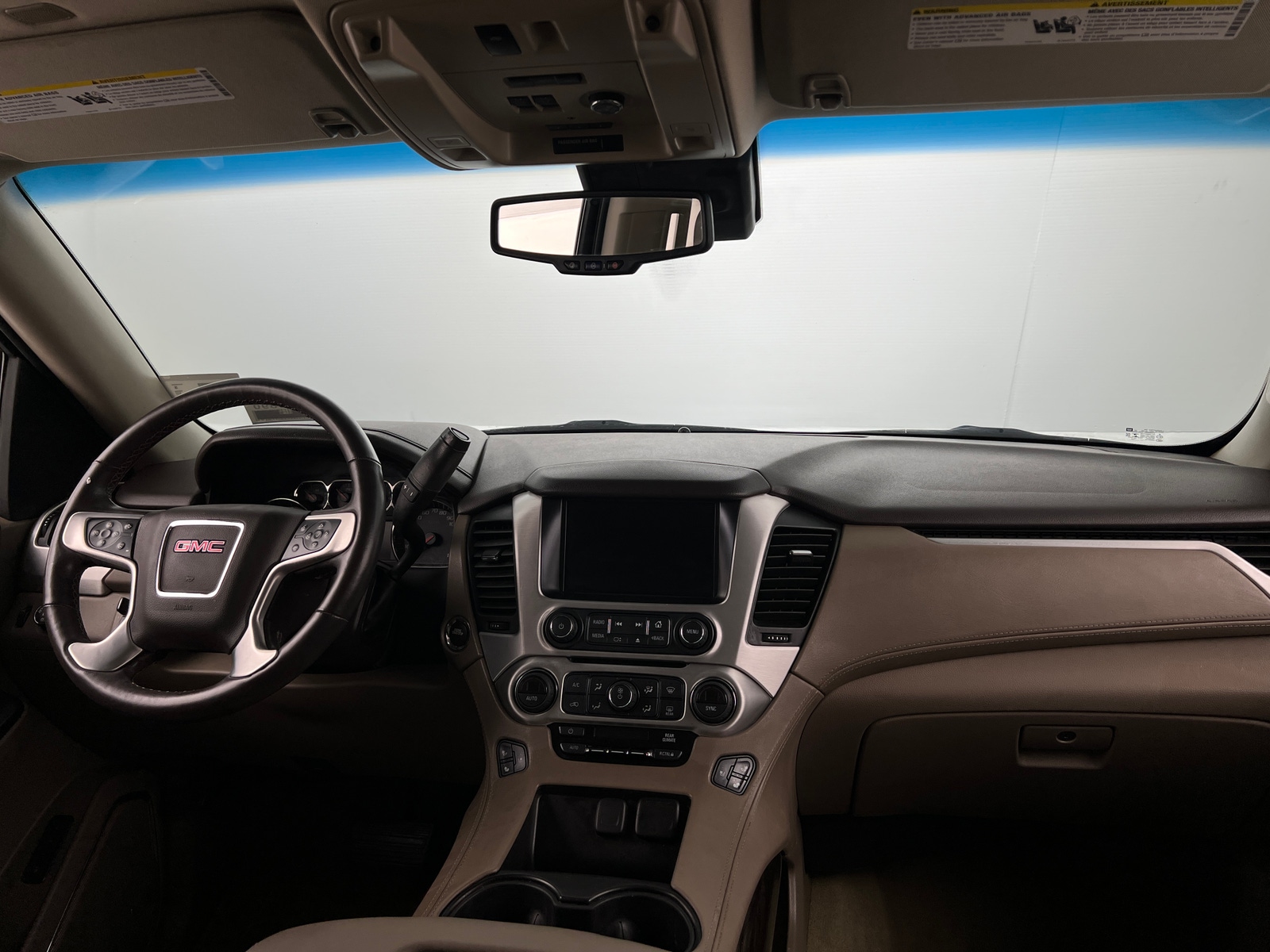 Thumbnail: 2017 GMC Yukon - 2