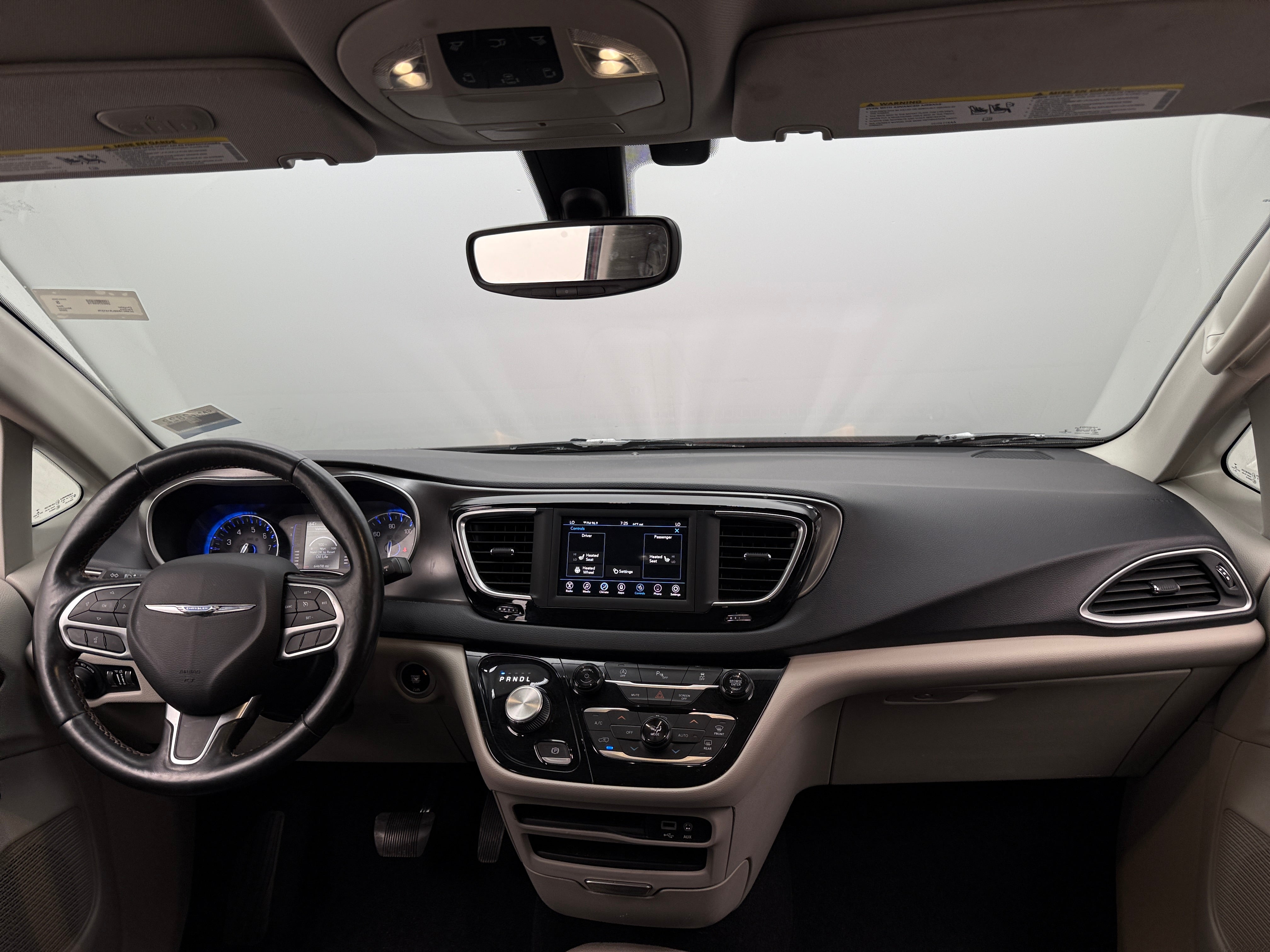 2020 Chrysler Pacifica Touring L 2