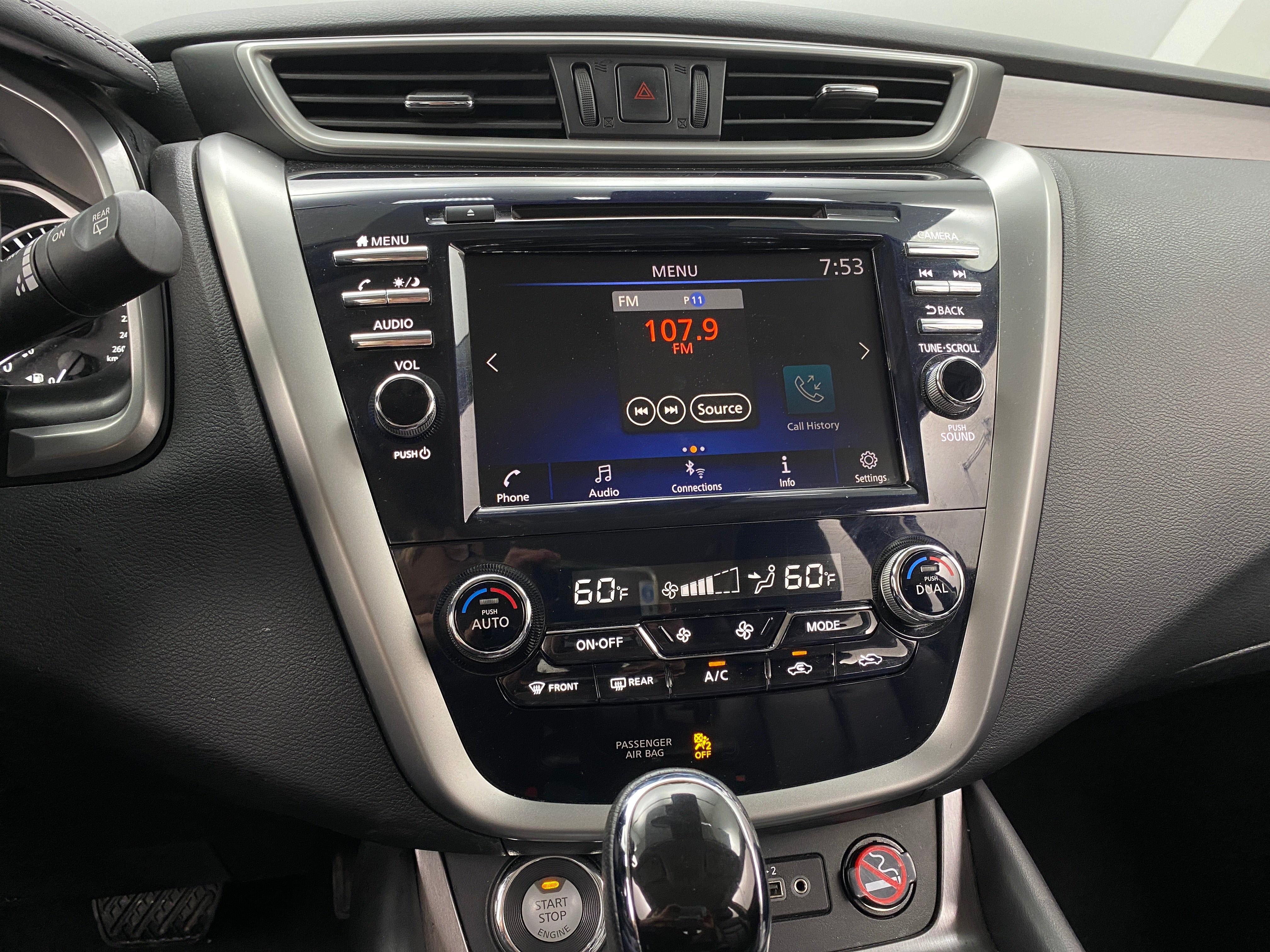 2023 Nissan Murano SV 3