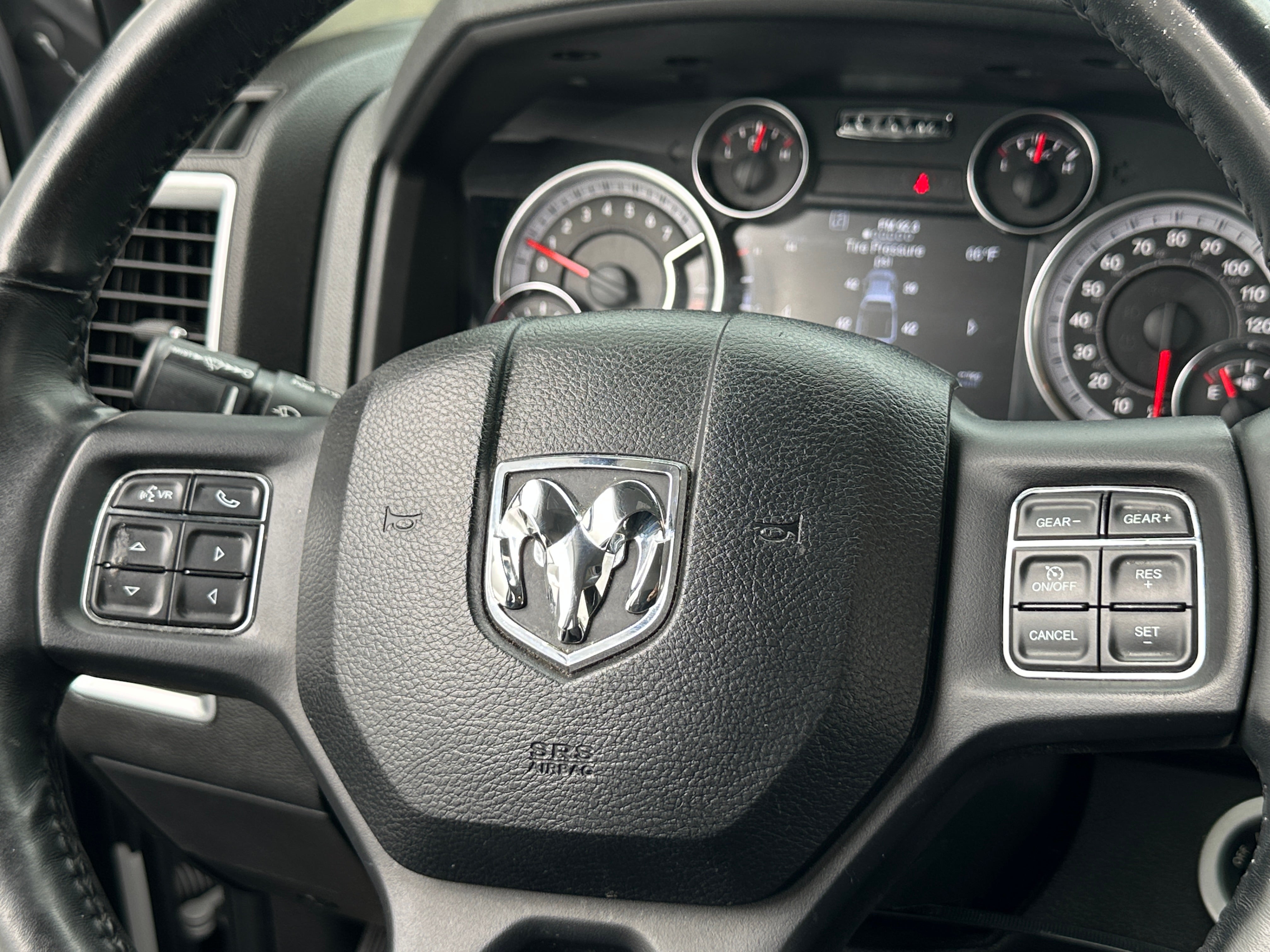 2019 RAM 1500 Classic Warlock 5