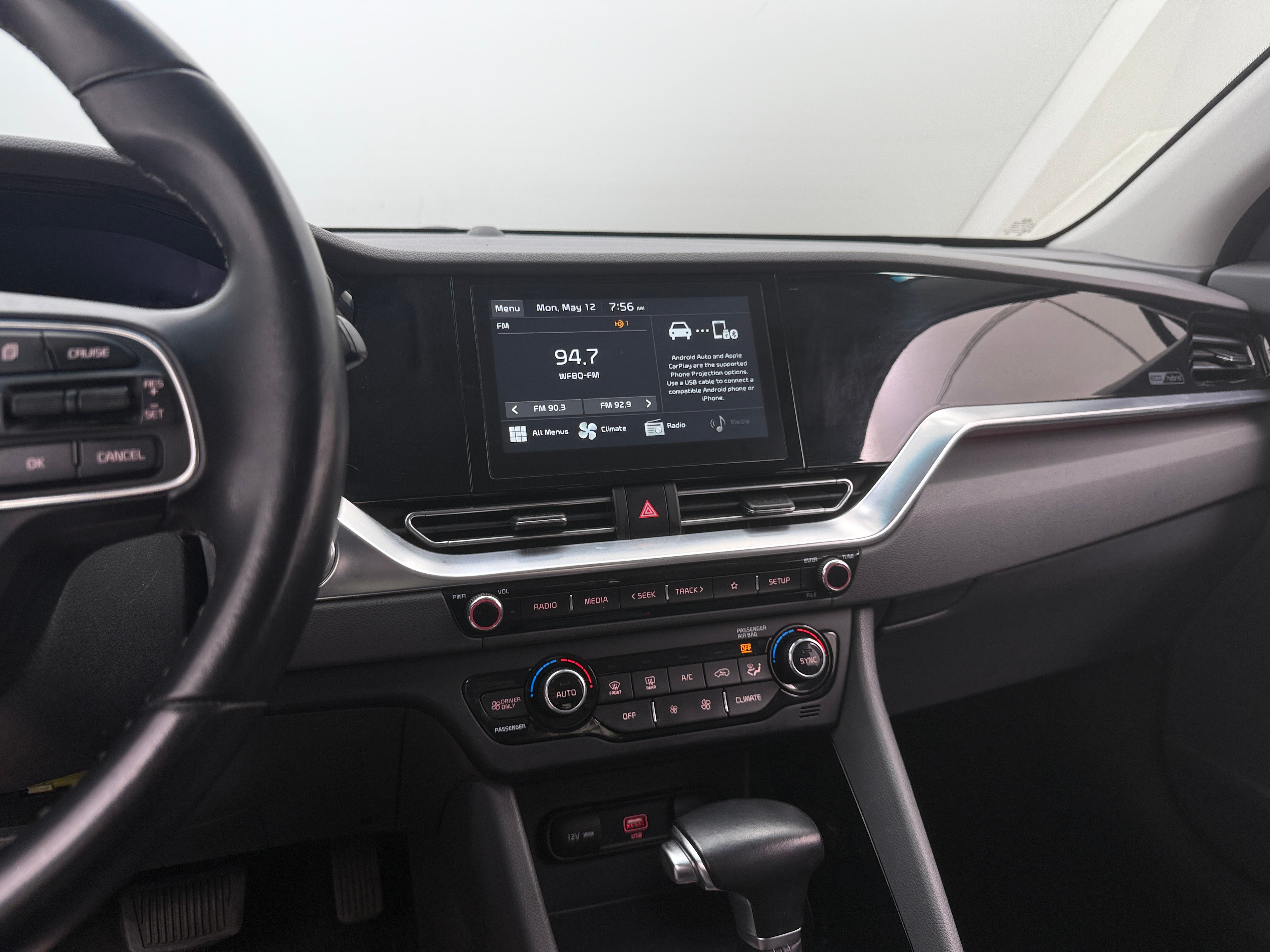 2020 Kia Niro LXS 4