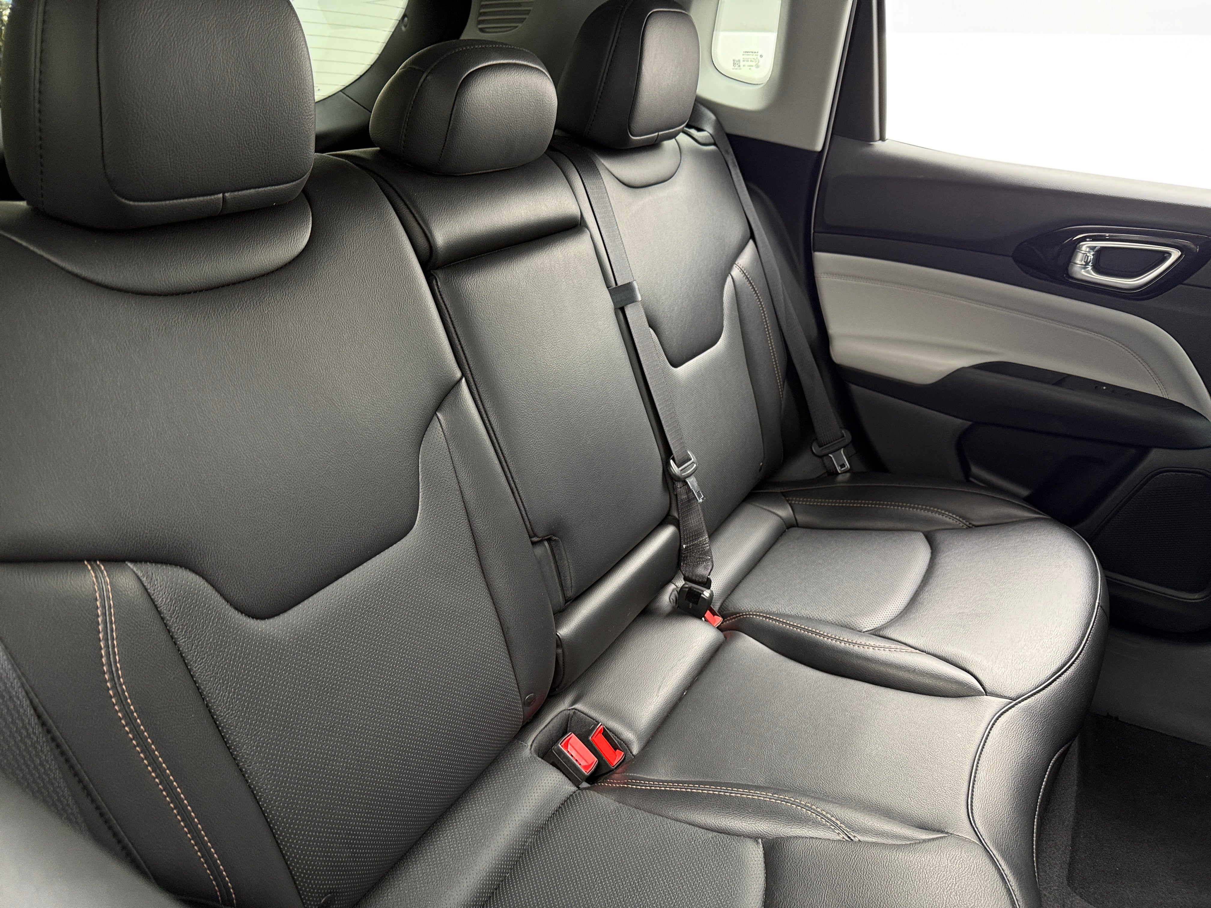 2022 Jeep Compass Limited 5