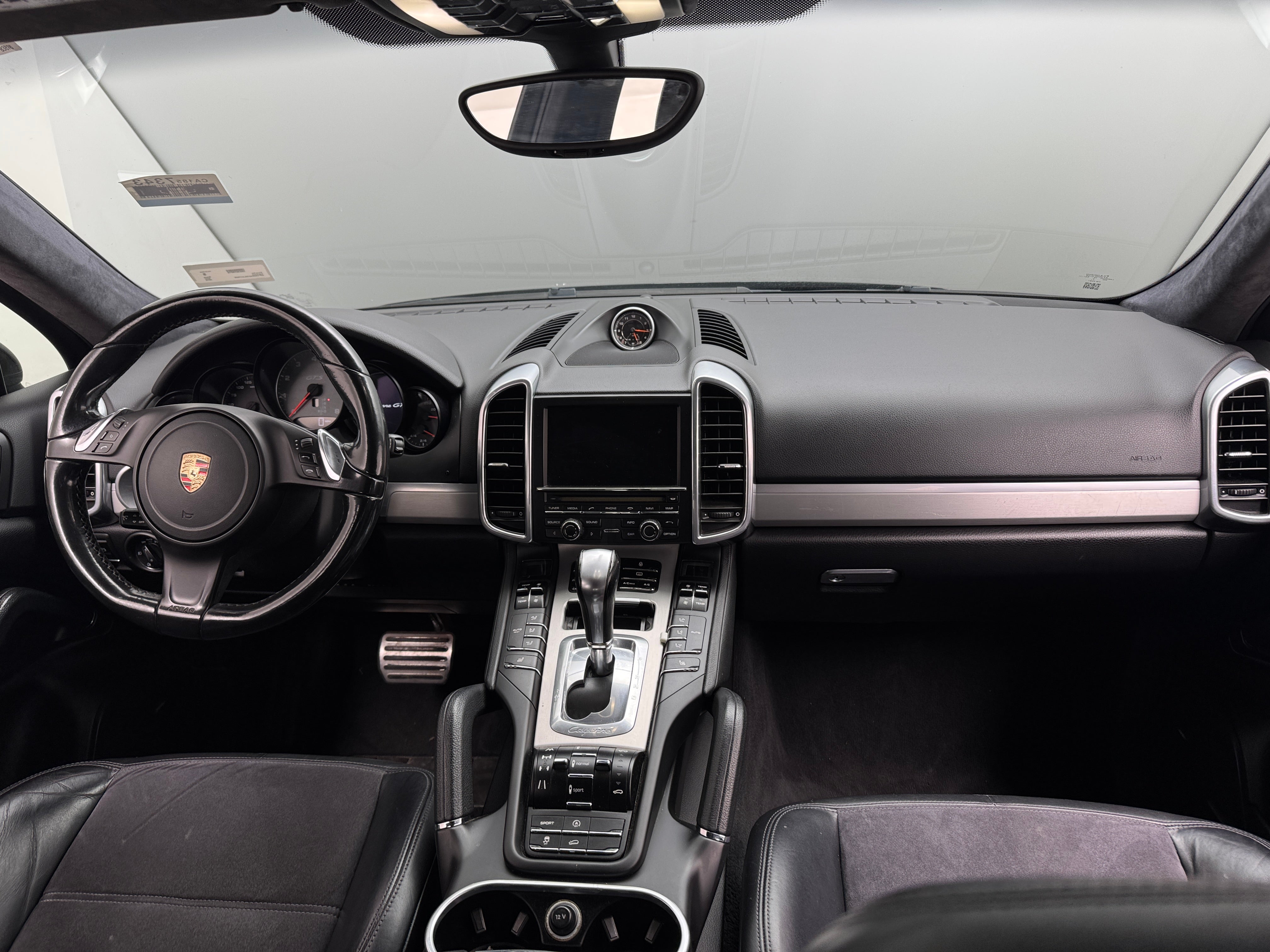 2013 Porsche Cayenne GTS 2