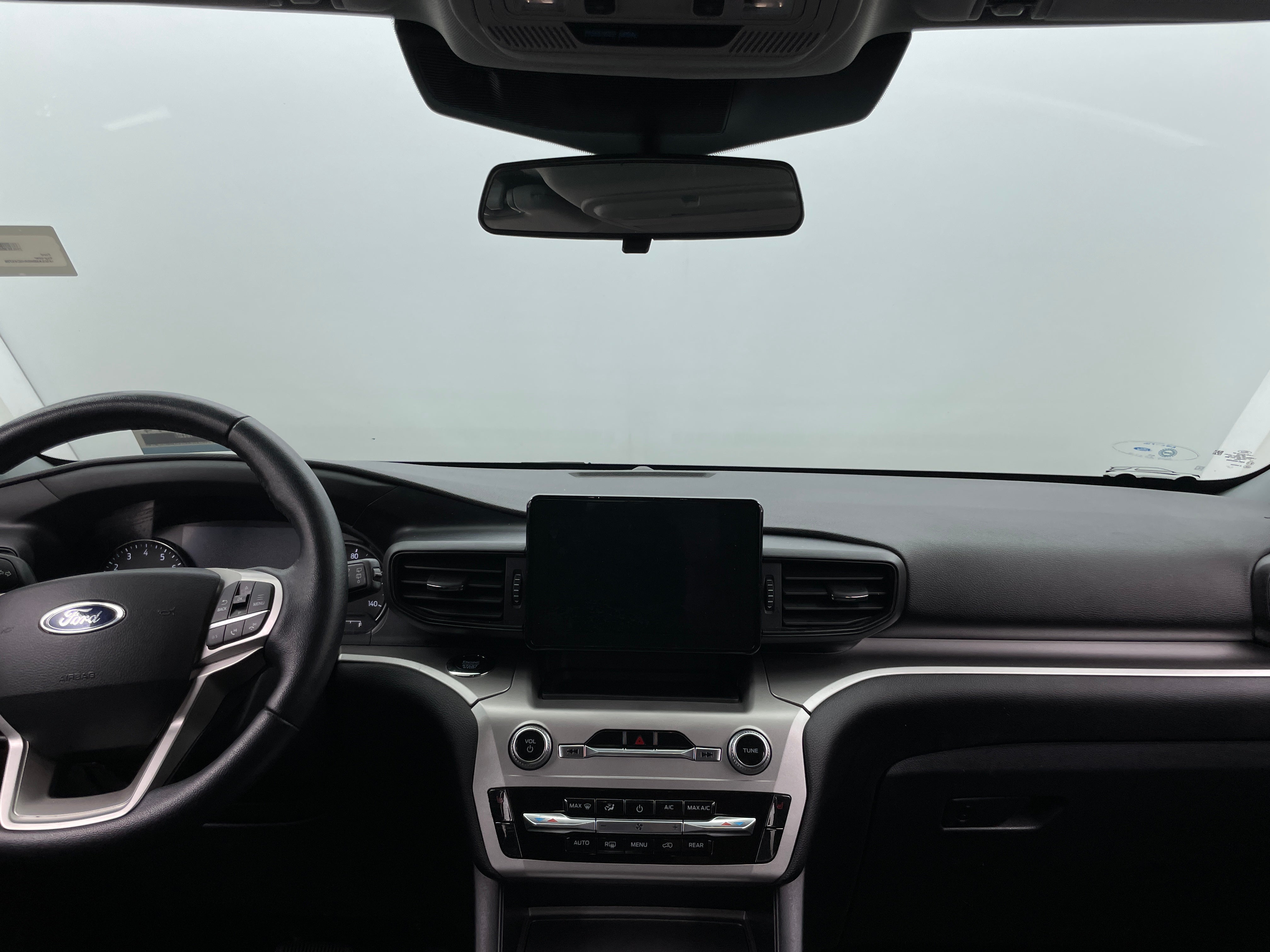 2021 Ford Explorer XLT 3
