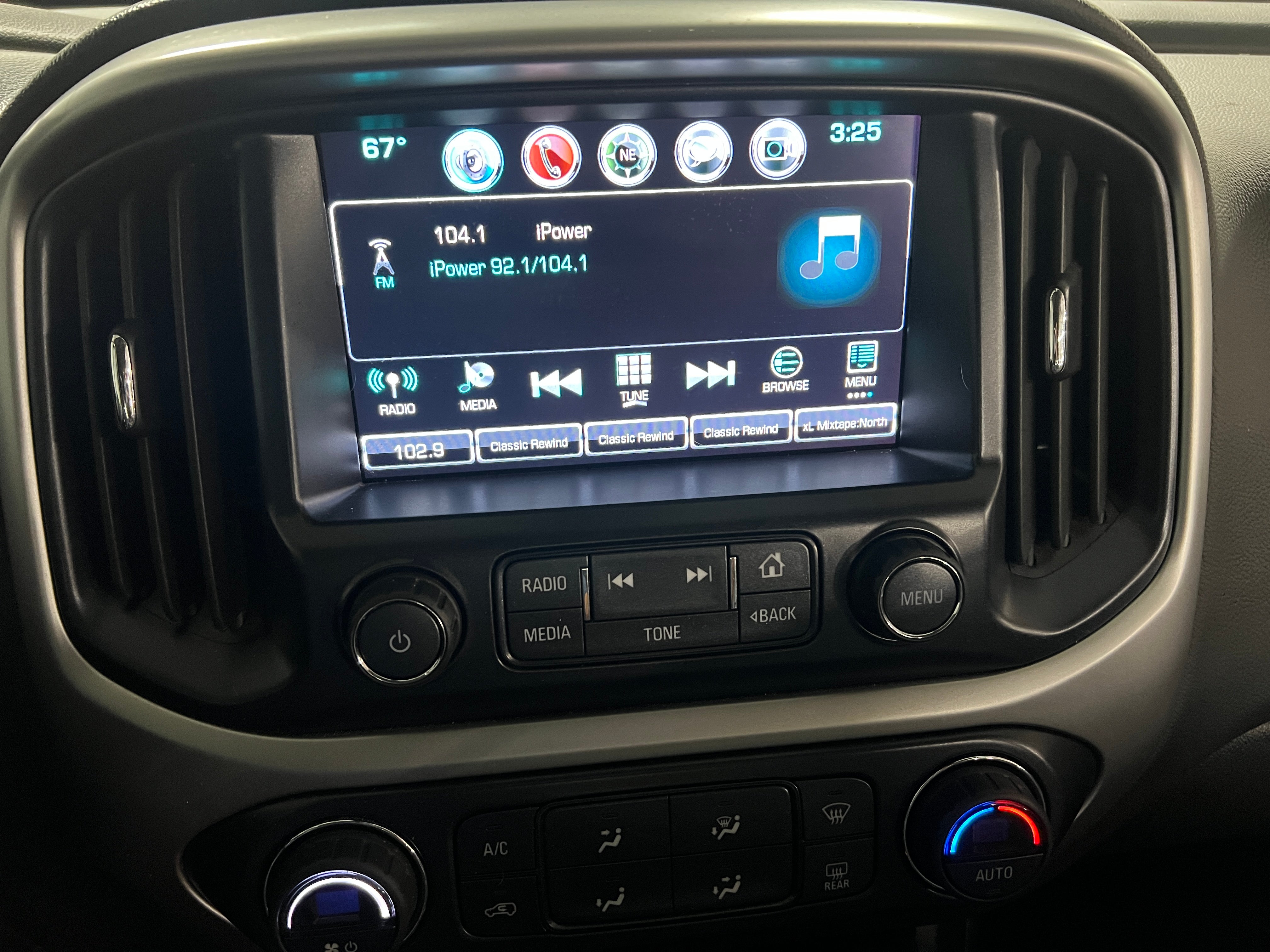 2018 Chevrolet Colorado ZR2 3