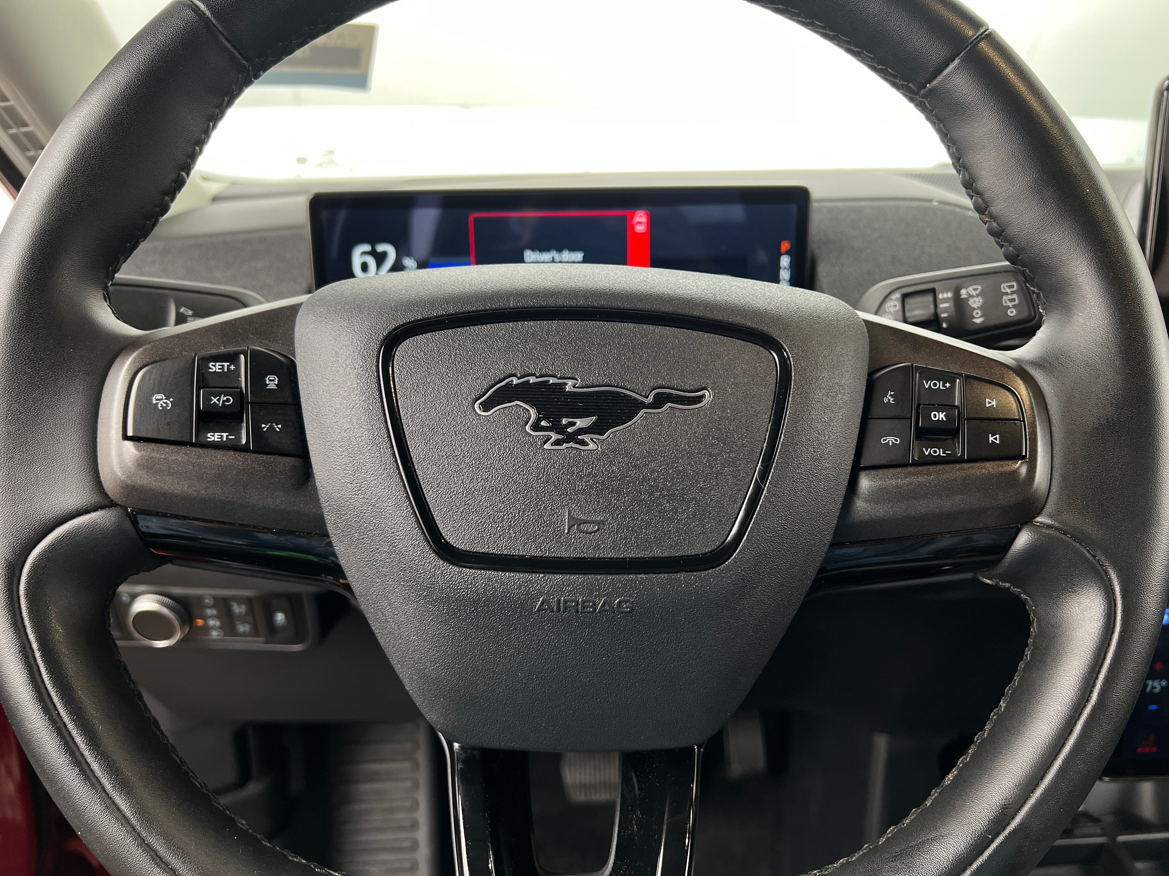 2022 Ford Mustang Mach-E Premium 4