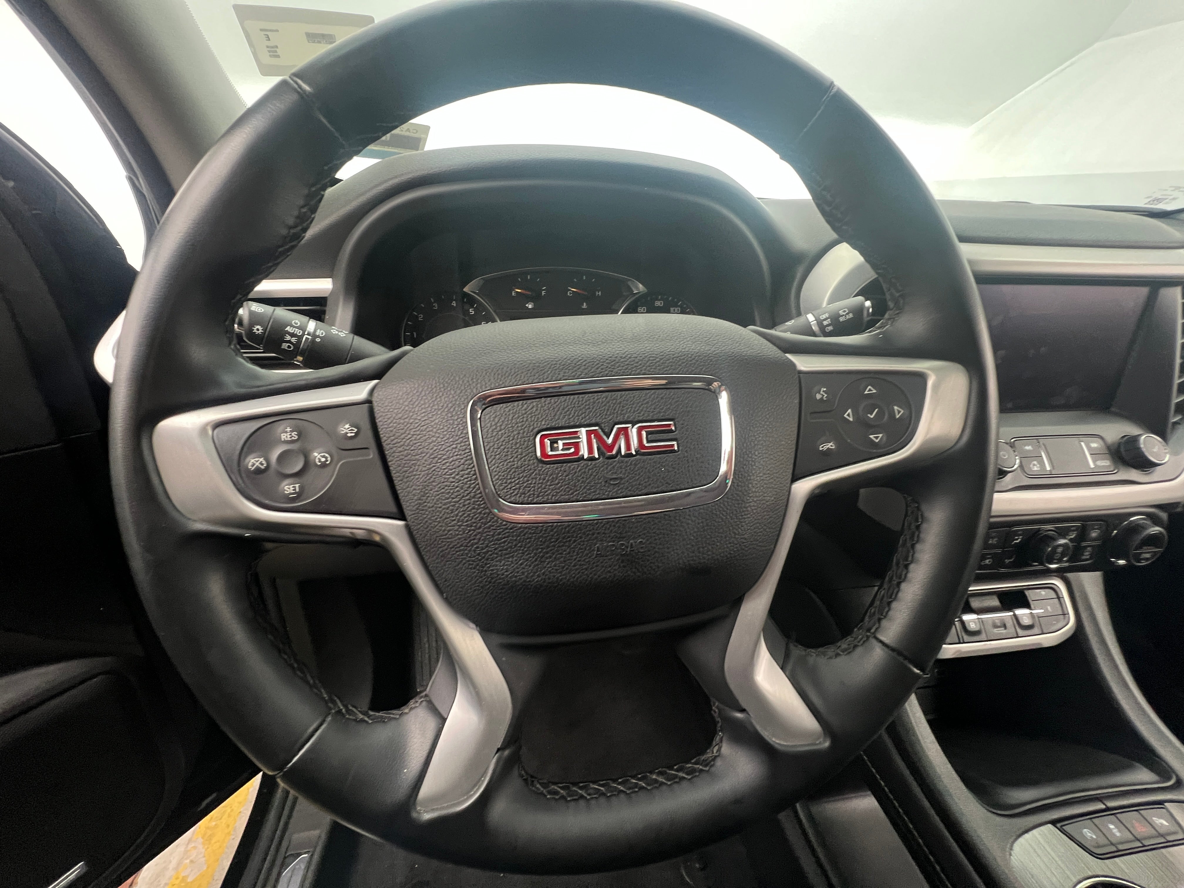 2023 GMC Acadia SLT 4