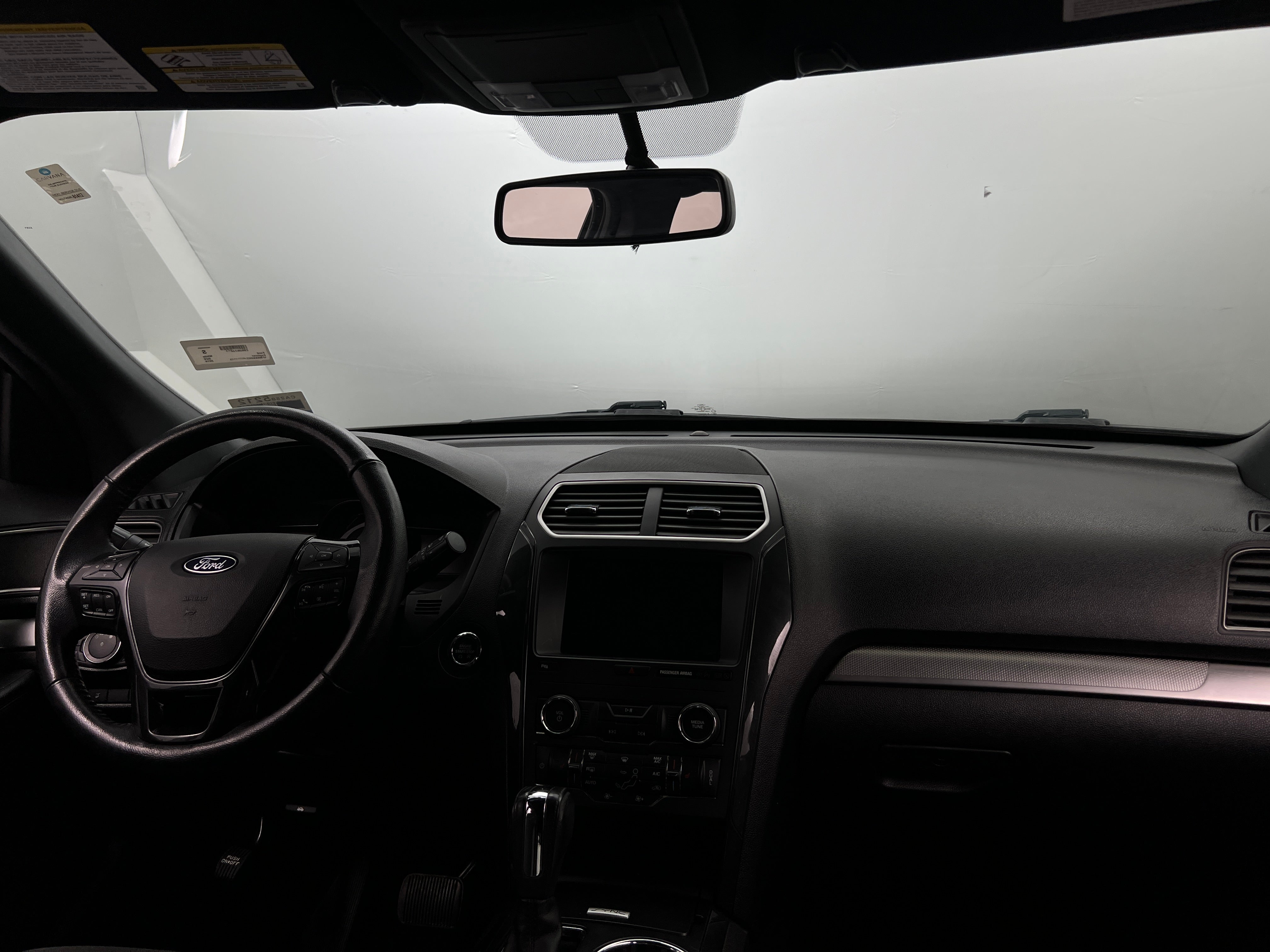 2018 Ford Explorer XLT 2