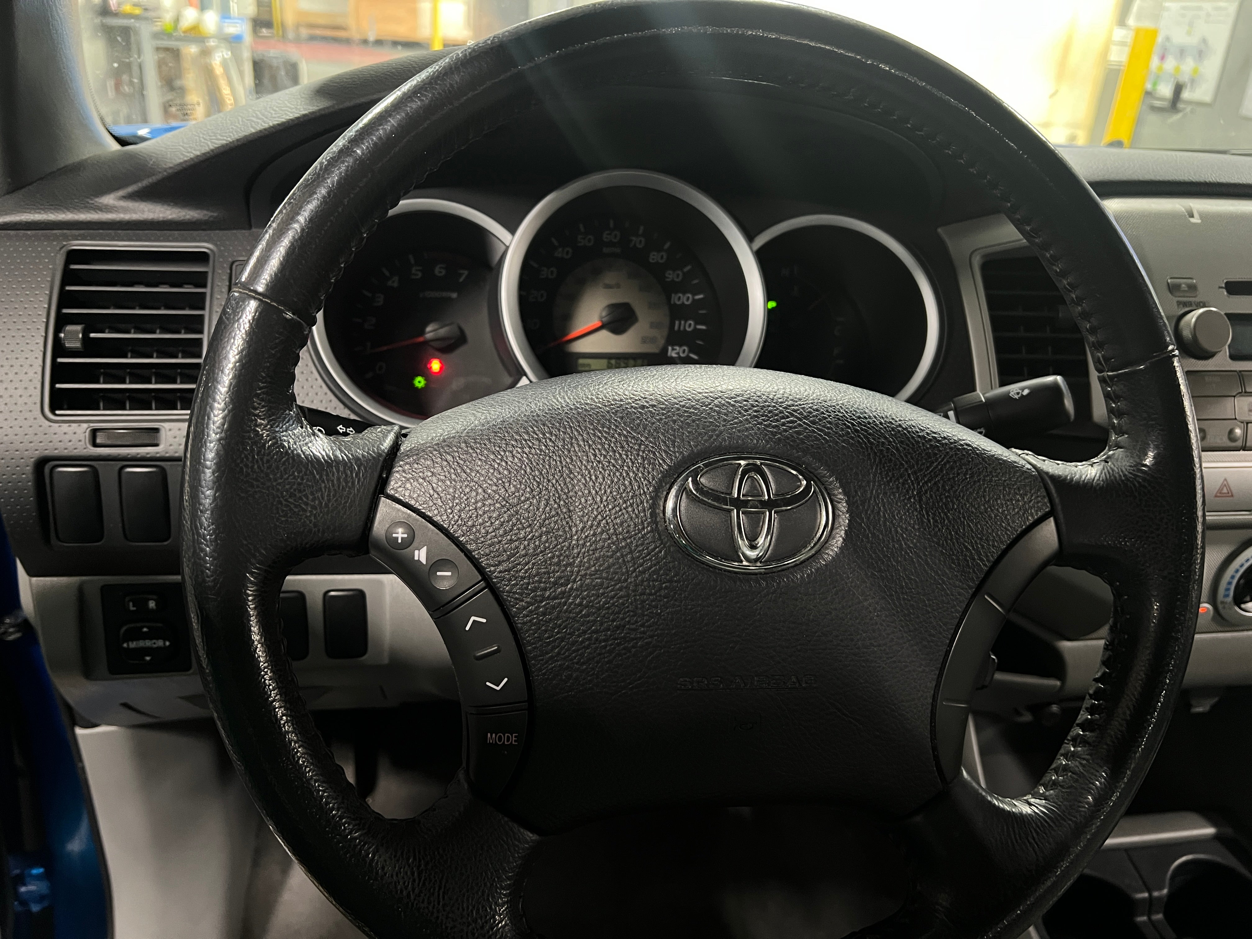 2011 Toyota Tacoma PreRunner 5