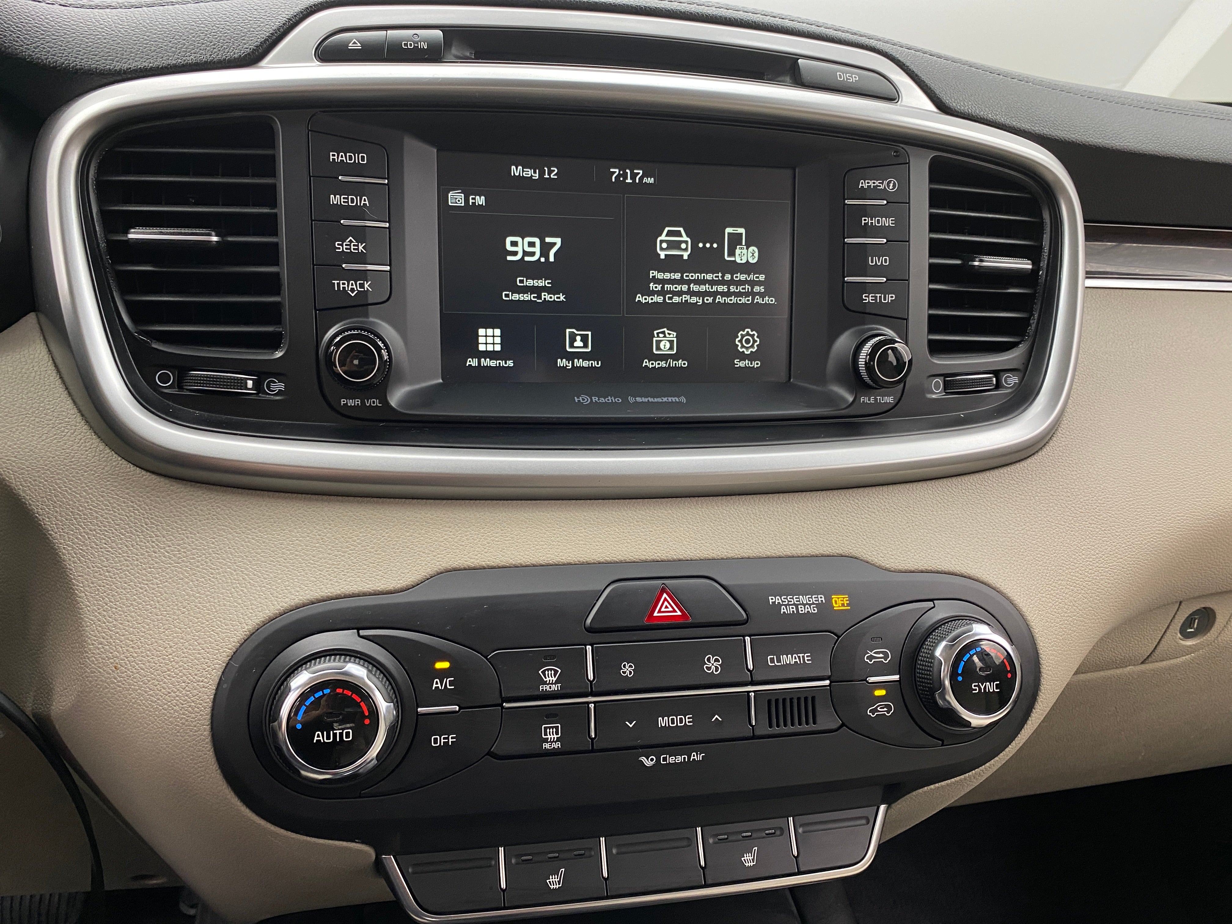 2017 Kia Sorento LX 4