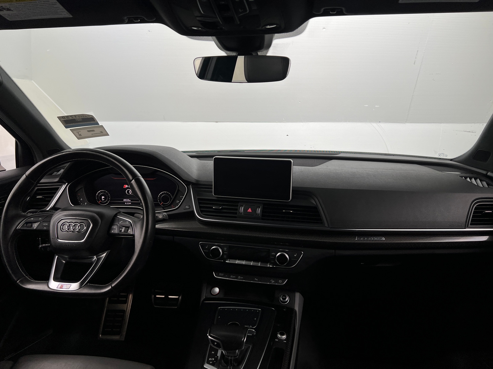 Thumbnail: 2018 Audi SQ5 - 2