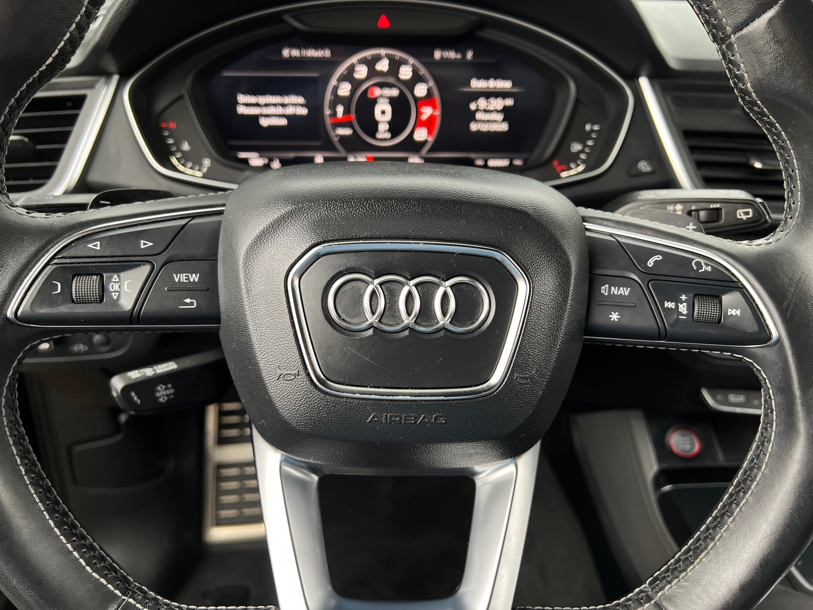 Thumbnail: 2018 Audi SQ5 - 4